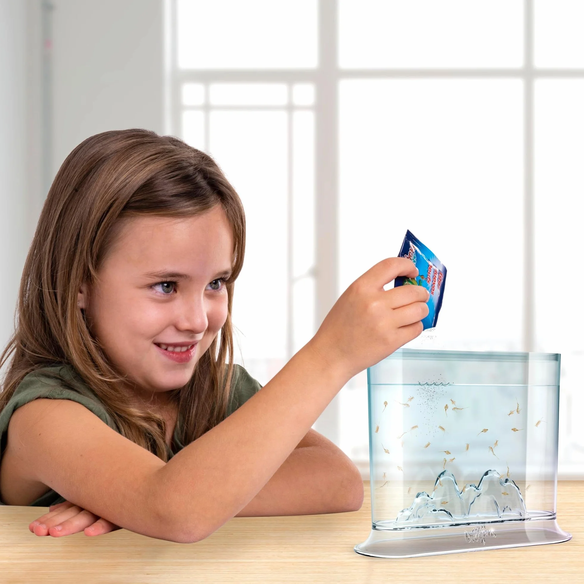 Aqua Dragon Underwater World Water Pet Kit, Stem Educational Toy Kit, Inkubacja i hodowla żywych zwierząt, jajka, jedzenie, łyżka, szkło powiększające, dla dzieci w wieku od 6 lat 17 x 6 x 18 cm