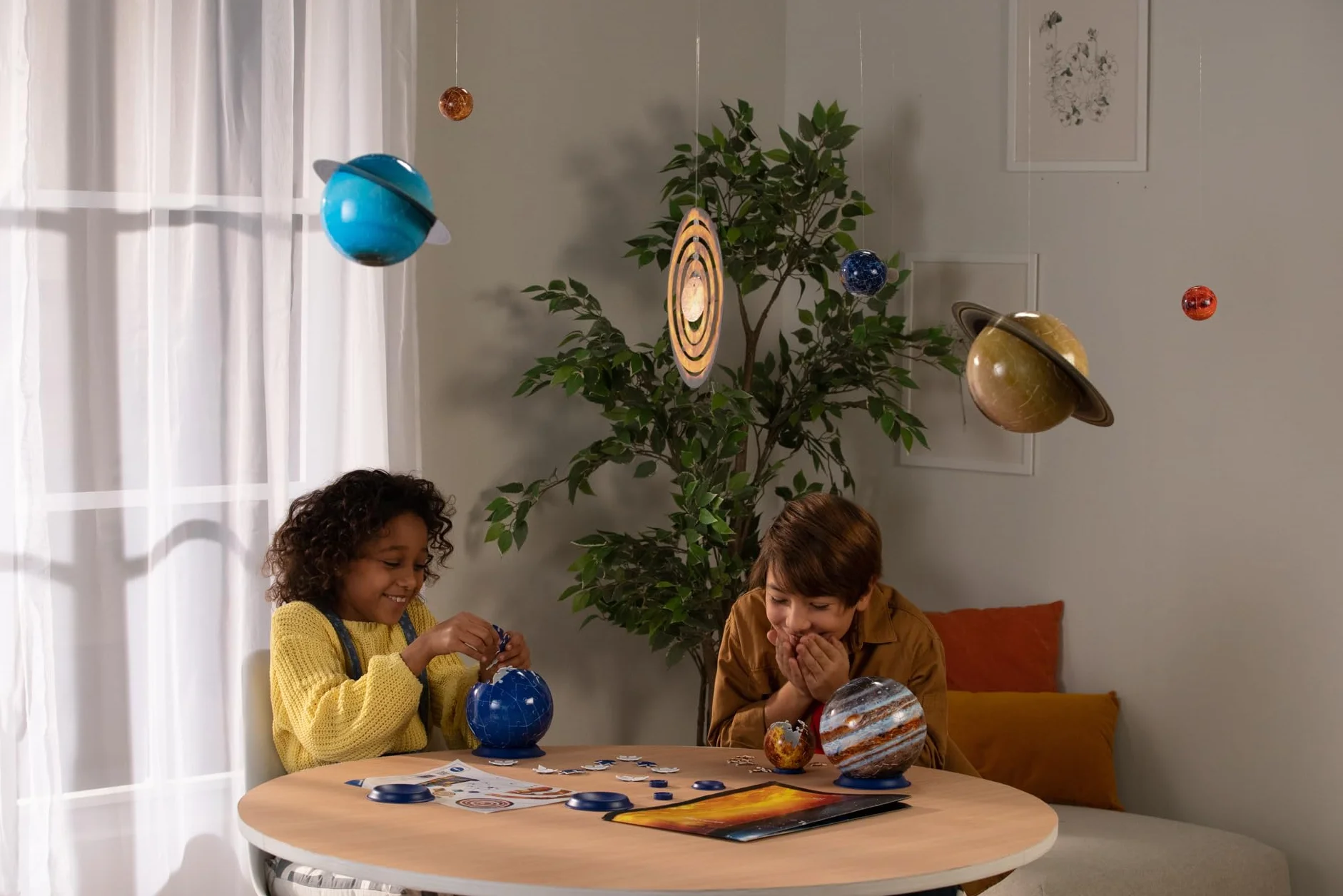 Ravensburger Puzzle 3D 11668 Ravensburger Układ Planetarny 960 Elementów Puzzle 3D (11668) Dla Dzieci I Dorosłych. Technologia Easy Click - Każdy Element Pasuje Idealnie,kolorowy