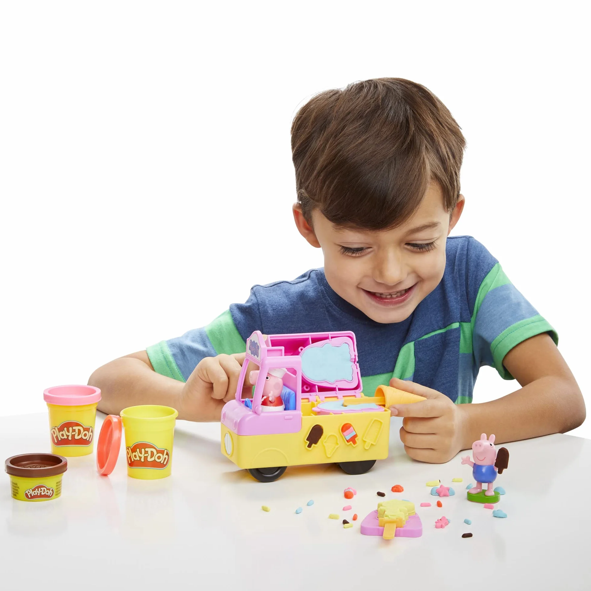 Play-Doh Zestaw do zabawy z lodami, Świnką Peppą i ciastoliną Play-Doh, furgonetka z lodami, figurki Peppy i George'a oraz 5 pojemników z ciastoliną