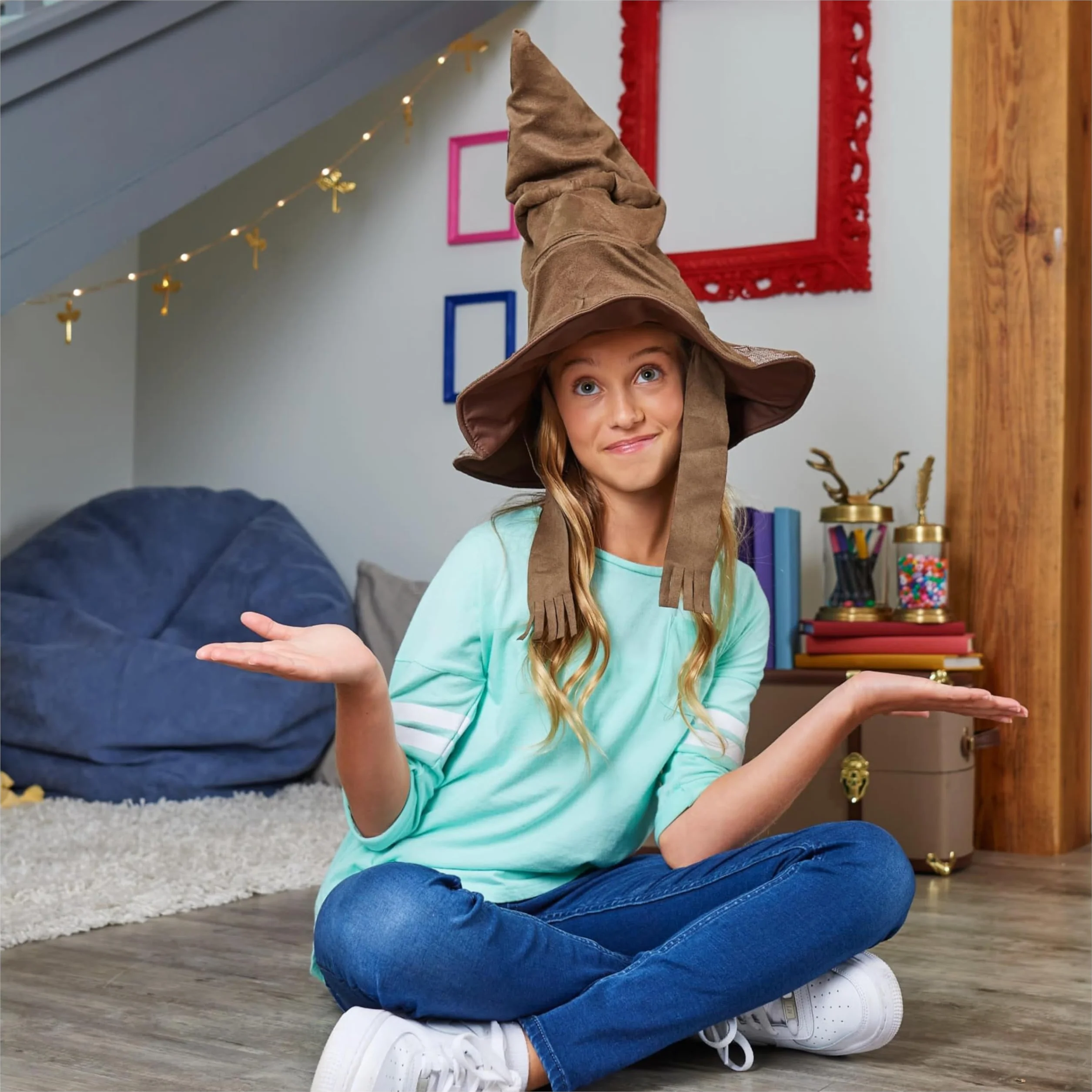 Spin Master Wizarding World Harry Potter - Interaktywna czapka gadająca z zabawką dla dzieci w wieku 5 lat i starszych, oficjalnie licencjonowana, wersja włoska