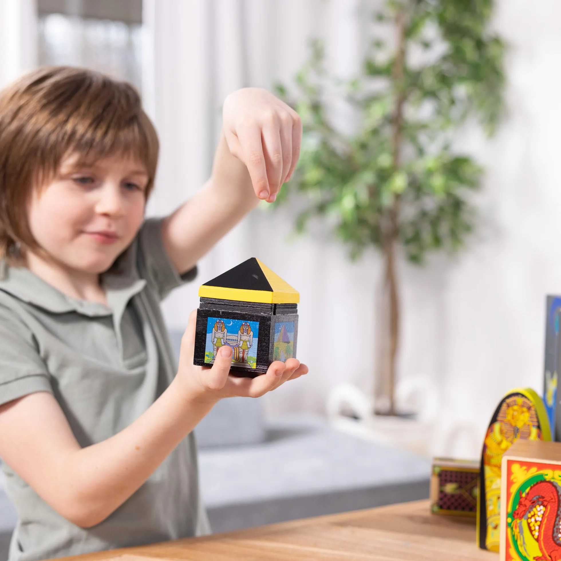 Melissa & Doug Luksusowy zestaw magiczny | Zabawa z odgrywaniem ról | Zestaw zabawkowy | 8+ | Prezent dla chłopca lub dziewczynki