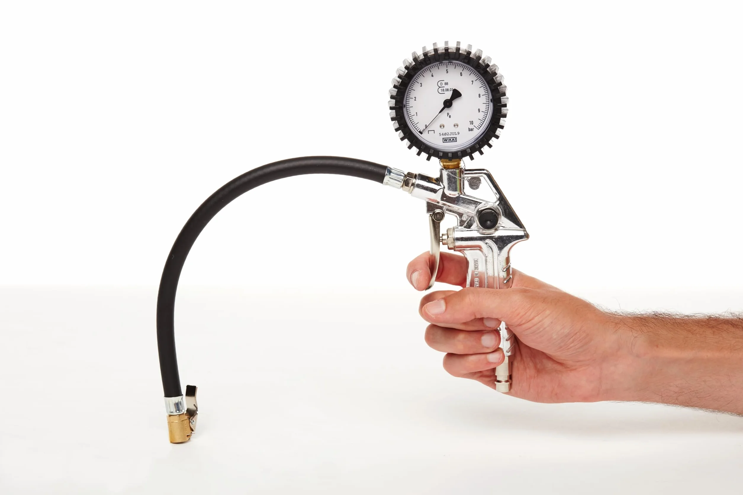 Michelin Pistolet do pompowania opon z manometrem do kompresorów, homologowany pistolet do pompowania opon z wężem, miernik ciśnienia w oponach, maks. ciśnienie 10 bar