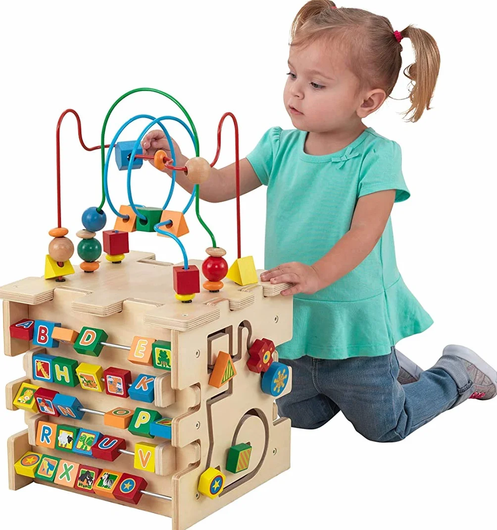 KidKraft Deluxe 63298 drewniana kostka motoryczna, zabawka motoryczna od 1,5 roku życia, drewniana pętla motoryczna, gra edukacyjna od 1,5 roku