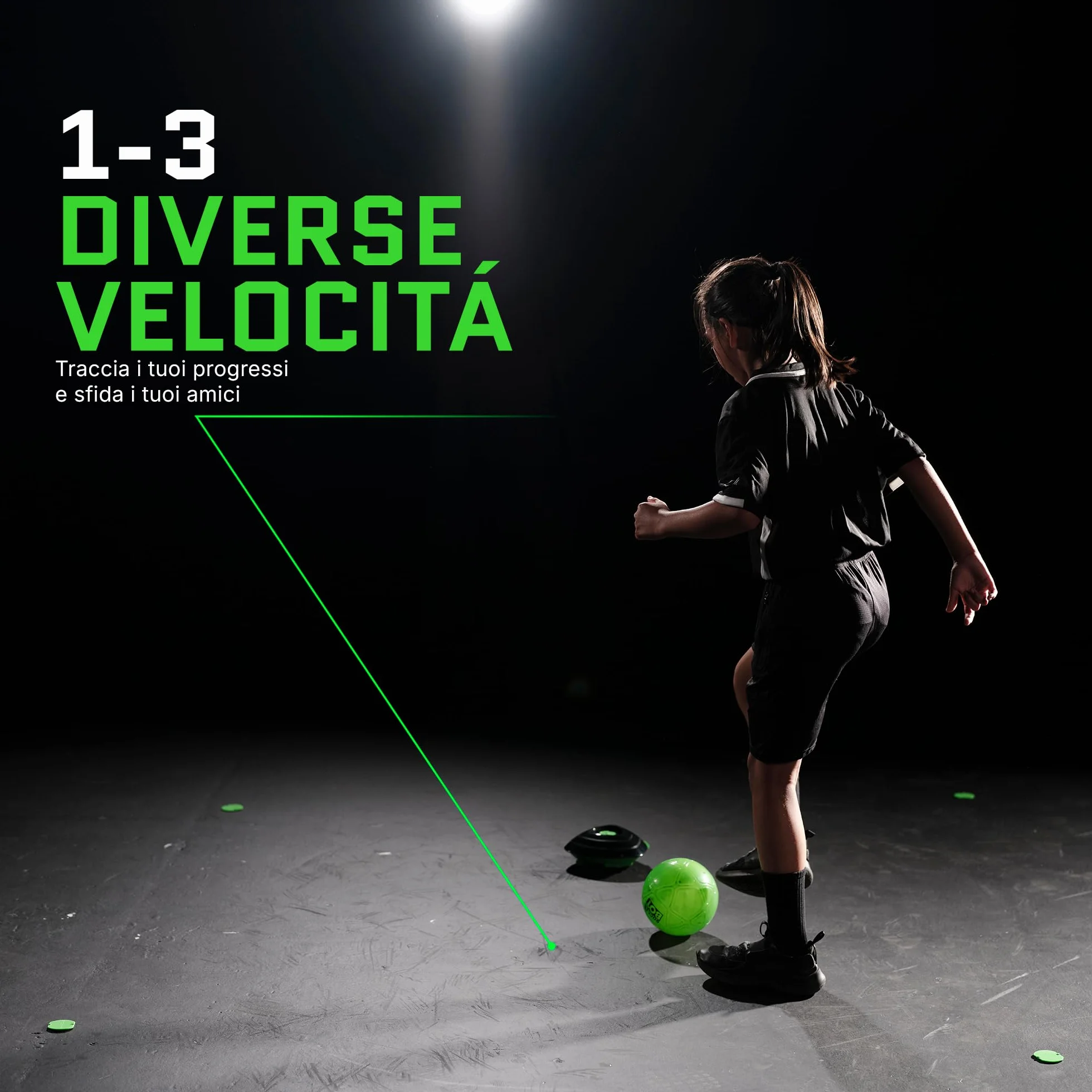 Soccer Bot Smart Ball, trener piłki nożnej w pomieszczeniach, solo lub dla wielu graczy, dla dzieci od 6 lat, MR100
