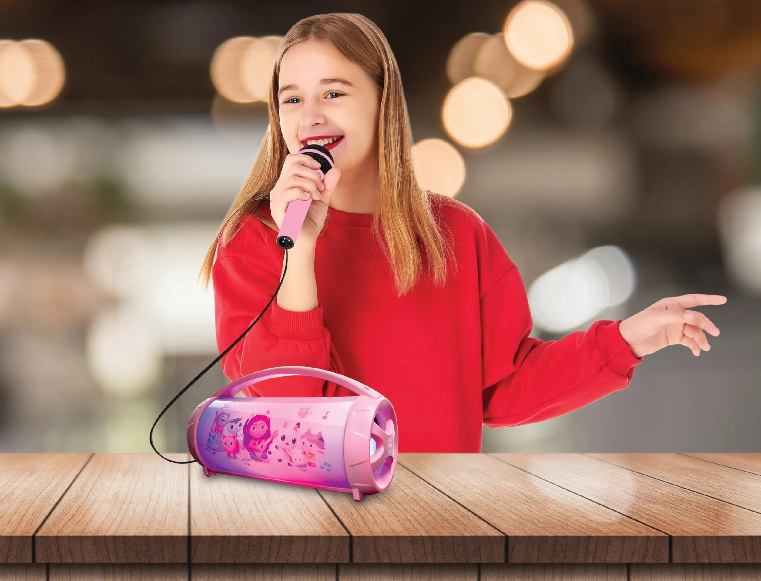 Lexibook, Koci Domek Gabi, Bezprzewodowy Lekki Głośnik z Mikrofonem, Dźwięk Stereo, Funkcja Karaoke, Porty USB i Kart SD, Akumulator, Uchwyt do Przenoszenia, Różowy, BTP585GDHZ