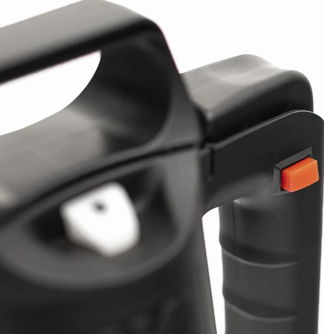 Profesjonalny opryskiwacz IK Foam Pro 2 - Pojemność użytkowa 1,25 l - Czyszczenie i dezynfekcja - Przeznaczony do kwasów i agresywnych chemikaliów - Ergonomia, wszechstronność i bezpieczeństwo
