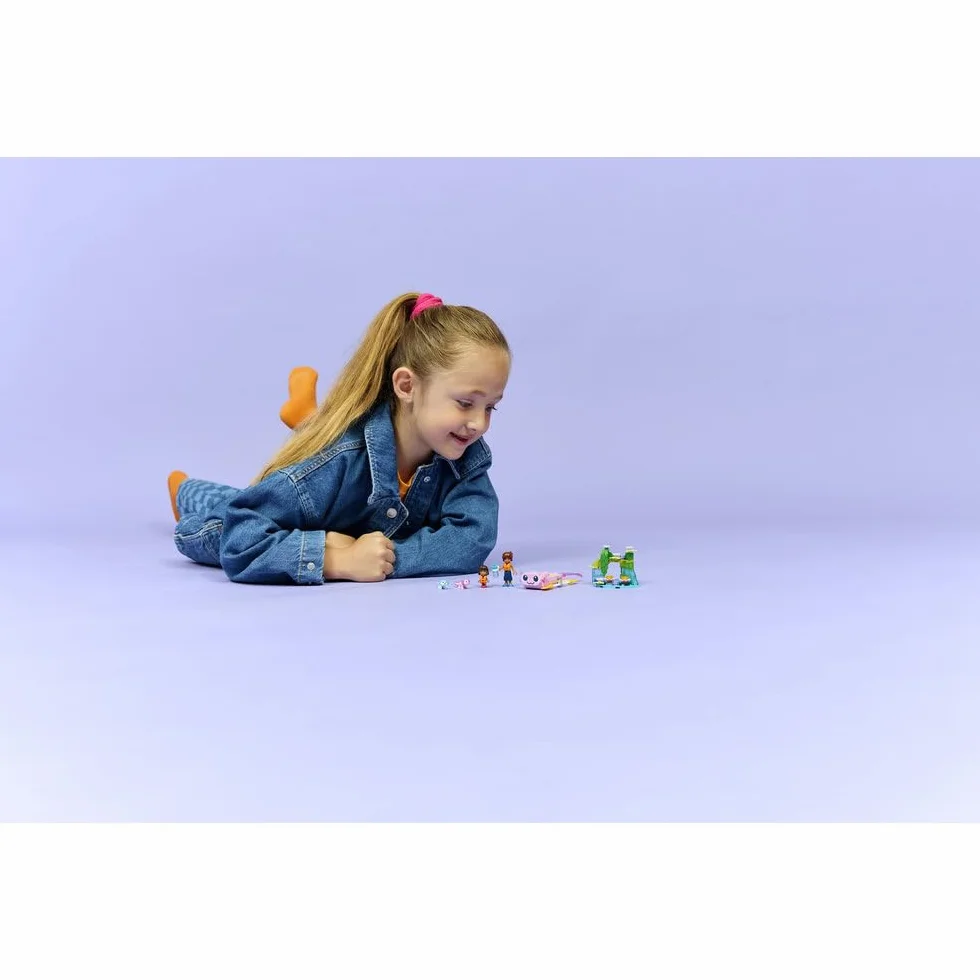 LEGO Friends Przygoda na aksolotlowej łodzi, klocki dla 5-latki z łódką, minilaleczką i mikrolaleczką, zabawka dla dziecka do odgrywania ról, pomysł na prezent dla dziewczynki od 5 lat i chłopca 42681