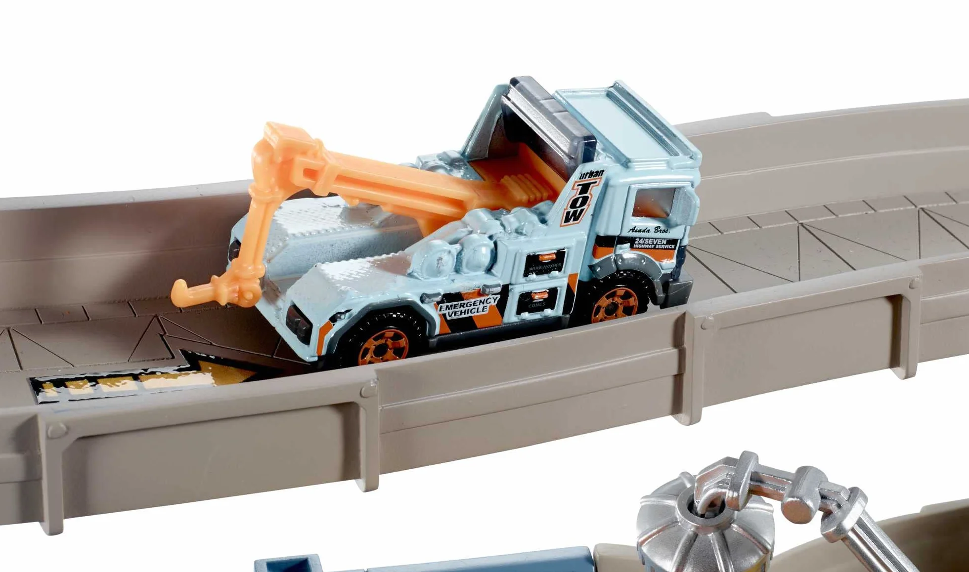 Matchbox 4-poziomowy Garaż Zestaw do zabawy dla dzieci. Znajdziesz tutaj wszystko, czego potrzebujesz, by pomknąć ku przygodom, CJM67