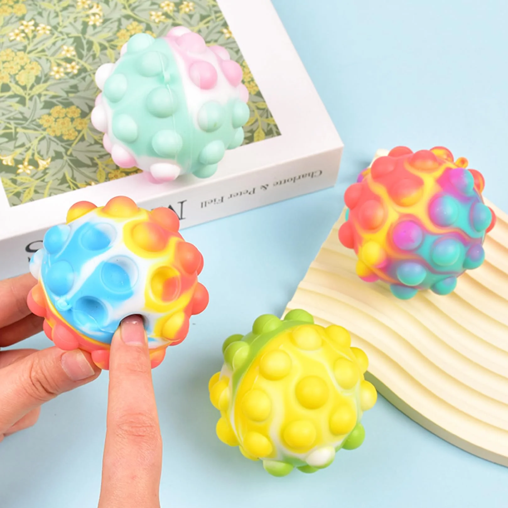 12 Sztuk Squishy Piłek Antystresowych Zabawek Fidget Dla Dzieci I Dorosłych Prezenty Urodzinowe Dla Dzieci Małe Upominki Dla Dzieci