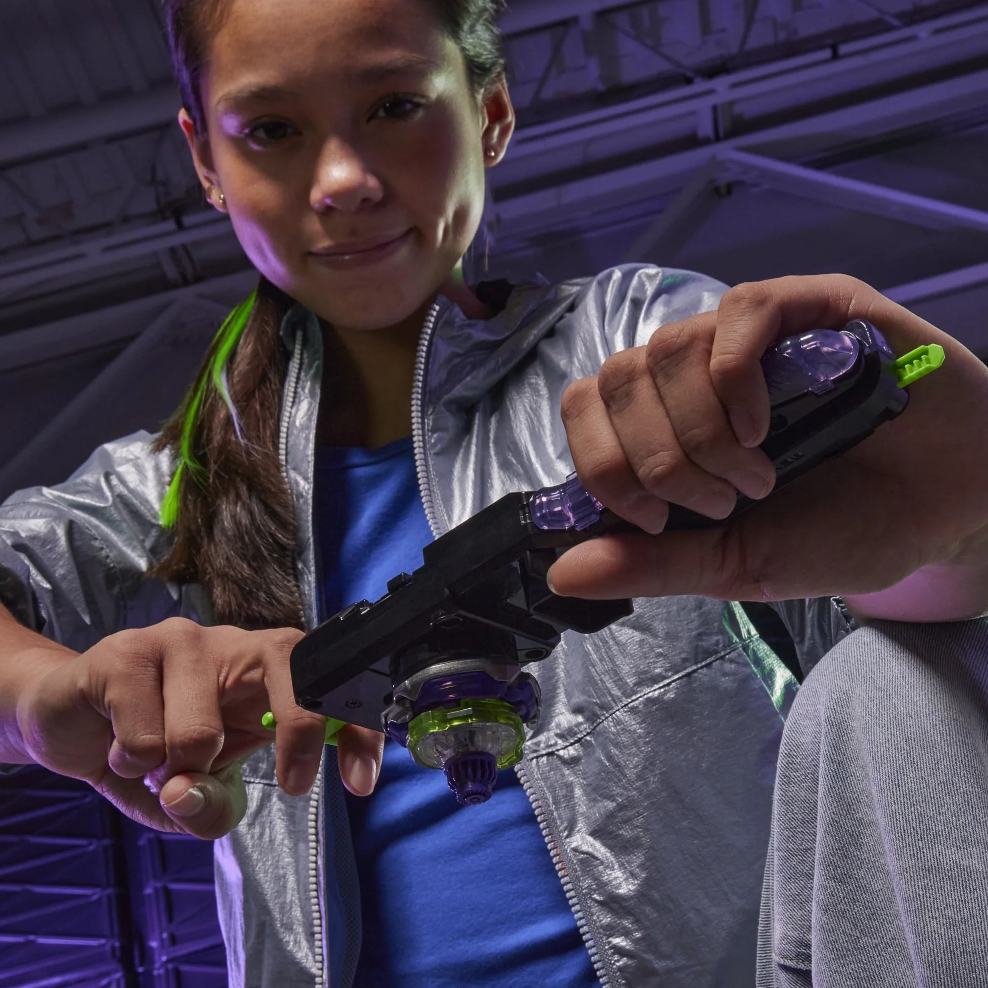 Hasbro Beyblade Zestaw Beyblade X Victory Grip z Prawoskrętną Wyrzutnią