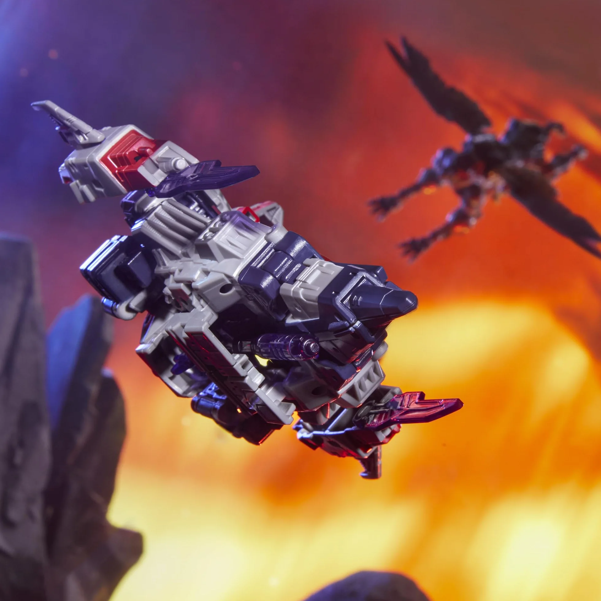 Transformers Legacy United Voyager, klasa Cybertron Universe Starscream, figurka akcji