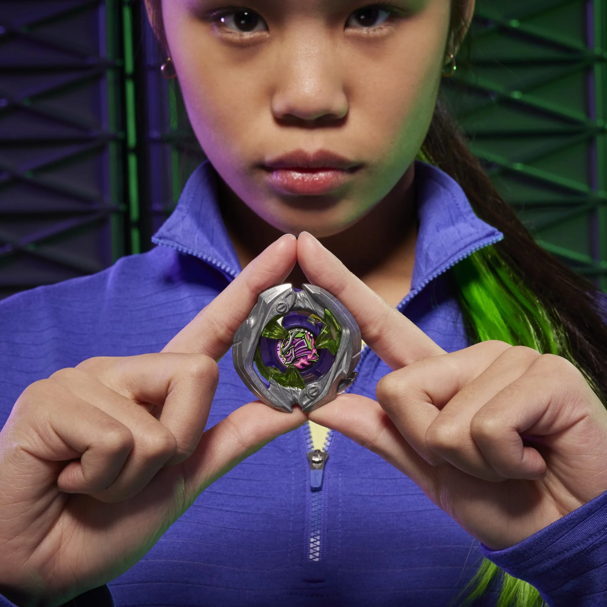 Hasbro Beyblade Zestaw Beyblade X Victory Grip z Prawoskrętną Wyrzutnią