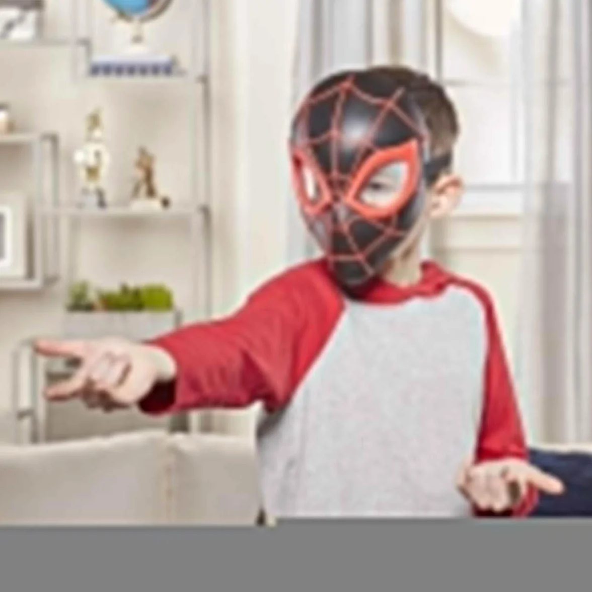 Maska Milesa Moralesa z uniwersum Marvela