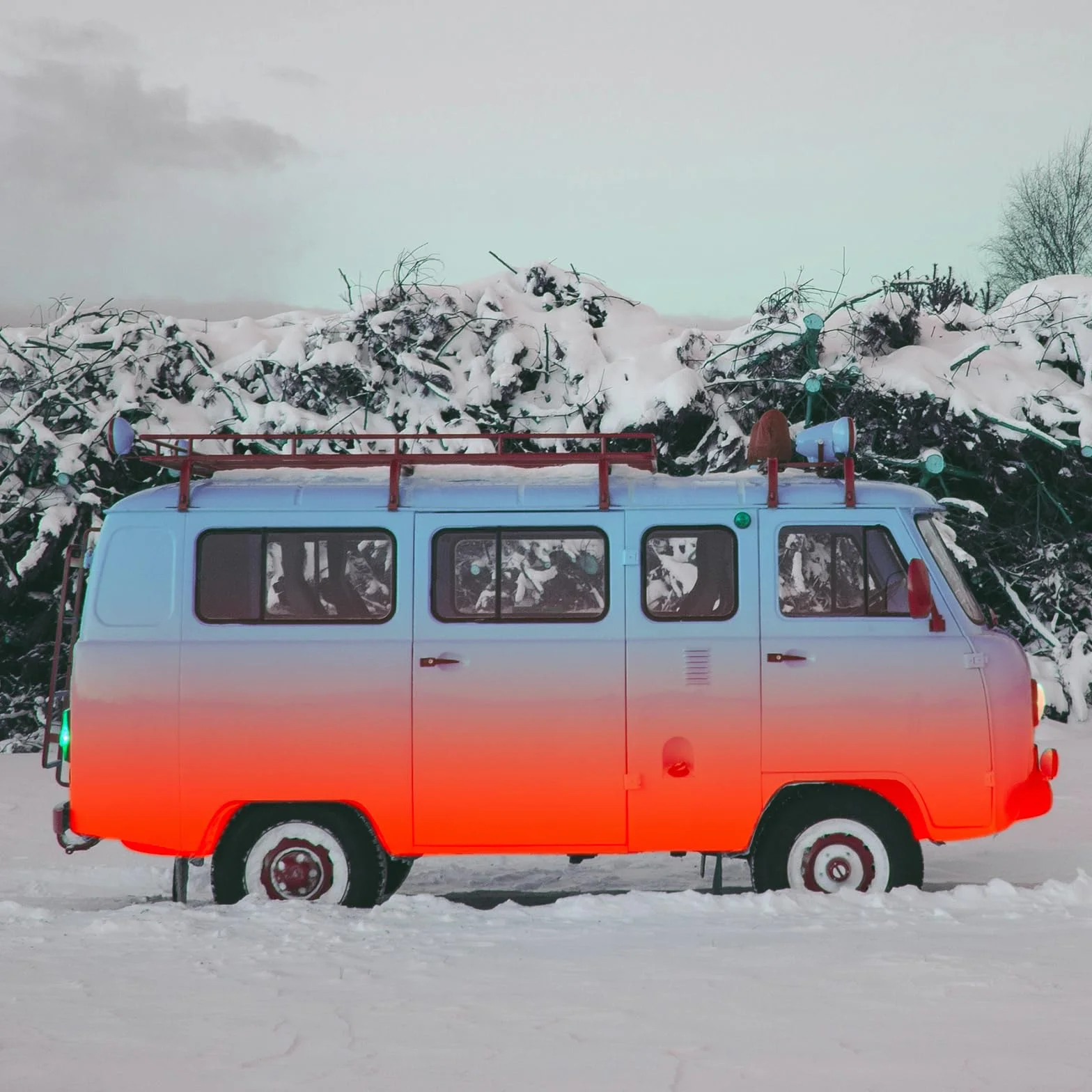 VEVOR Diesel Heater 12 V 8 kW Zużycie 0,16-0,62 L/h Diesel Air Heater 8-36 ℃ Regulacja 20-25 m² Inteligentne sterowanie LCD i pilot zdalnego sterowania Zbiornik 10 L do wnętrza ciężarówki łodzi RV