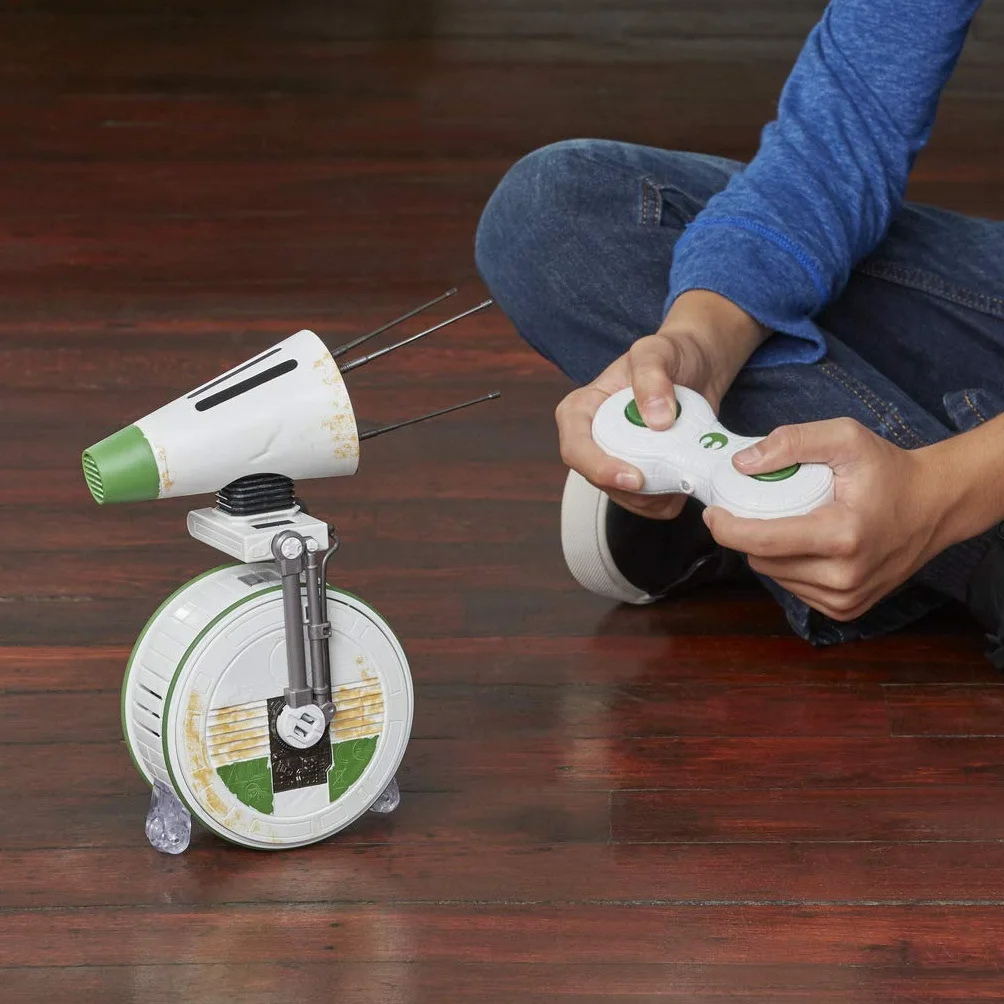 Hasbro Zdalnie sterowana figurka D-O Star Wars: Droid Skywalkera z dźwiękami, od 5 lat