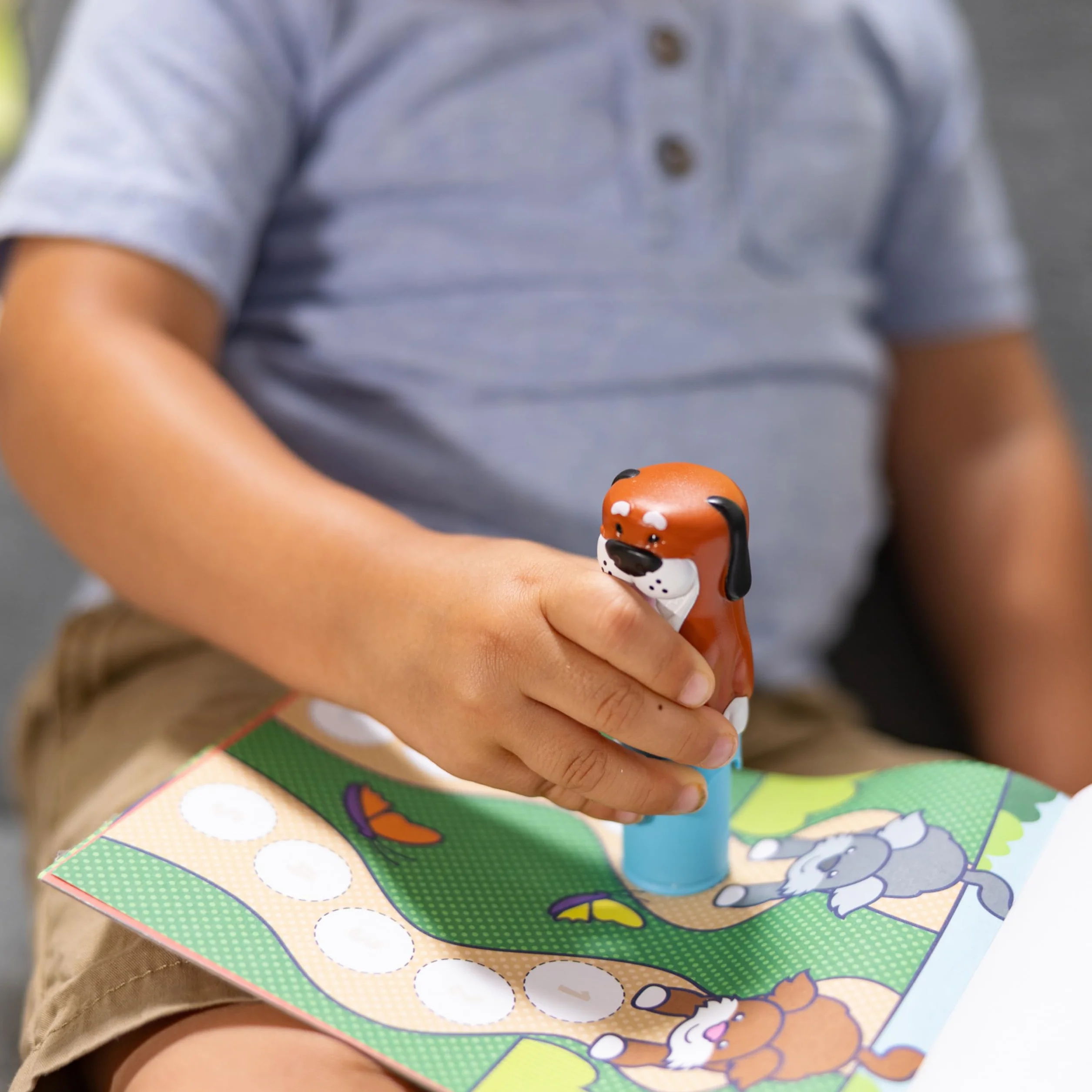 Melissa & Doug Naklejka Wow! 24-stronicowy znacznik naklejek i blok aktywności z 300 naklejkami - pies, gra edukacyjna dla dzieci, 3 lata