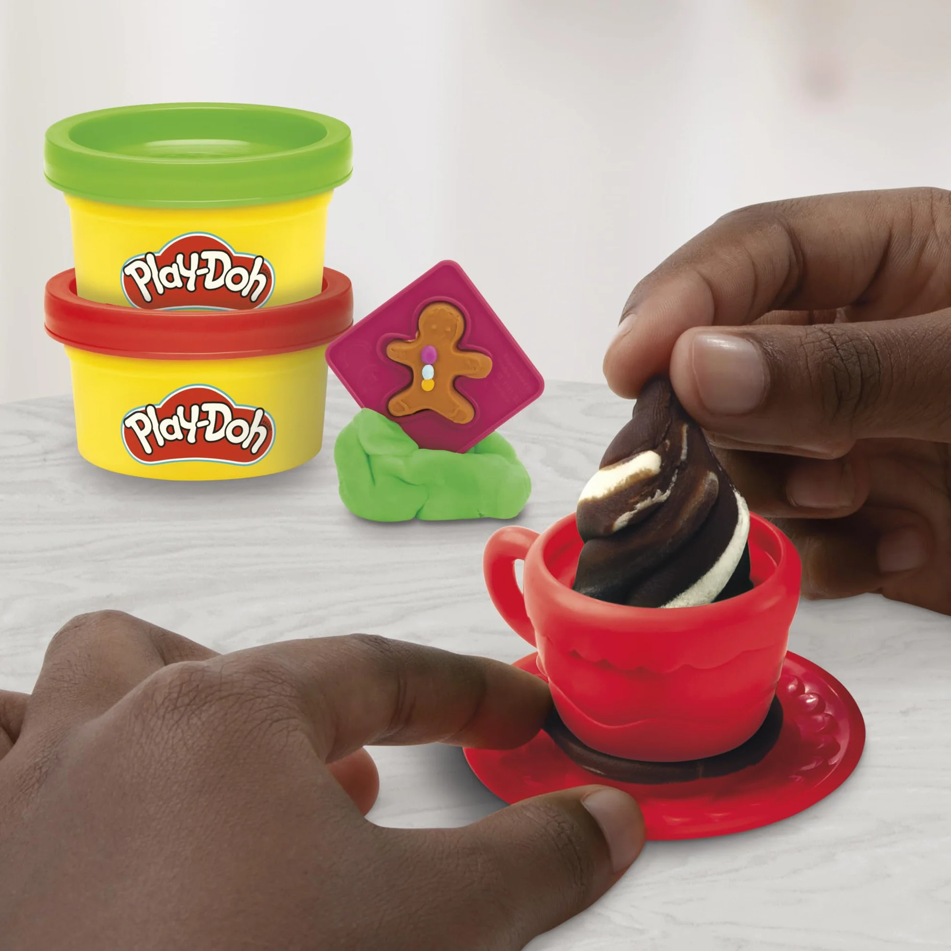 Świąteczny kalendarz adwentowy Play-Doh dla dzieci