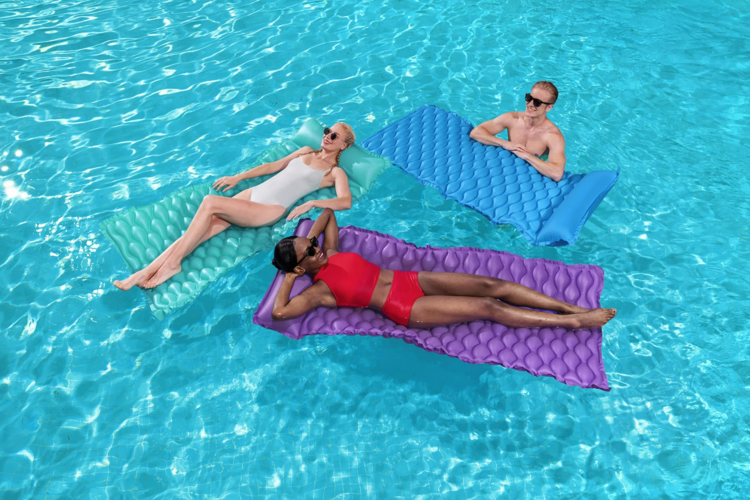 Bestway 1044020Xxx21 7' X 34"/2.13M X 86Cm Float'N Roll Air Mat