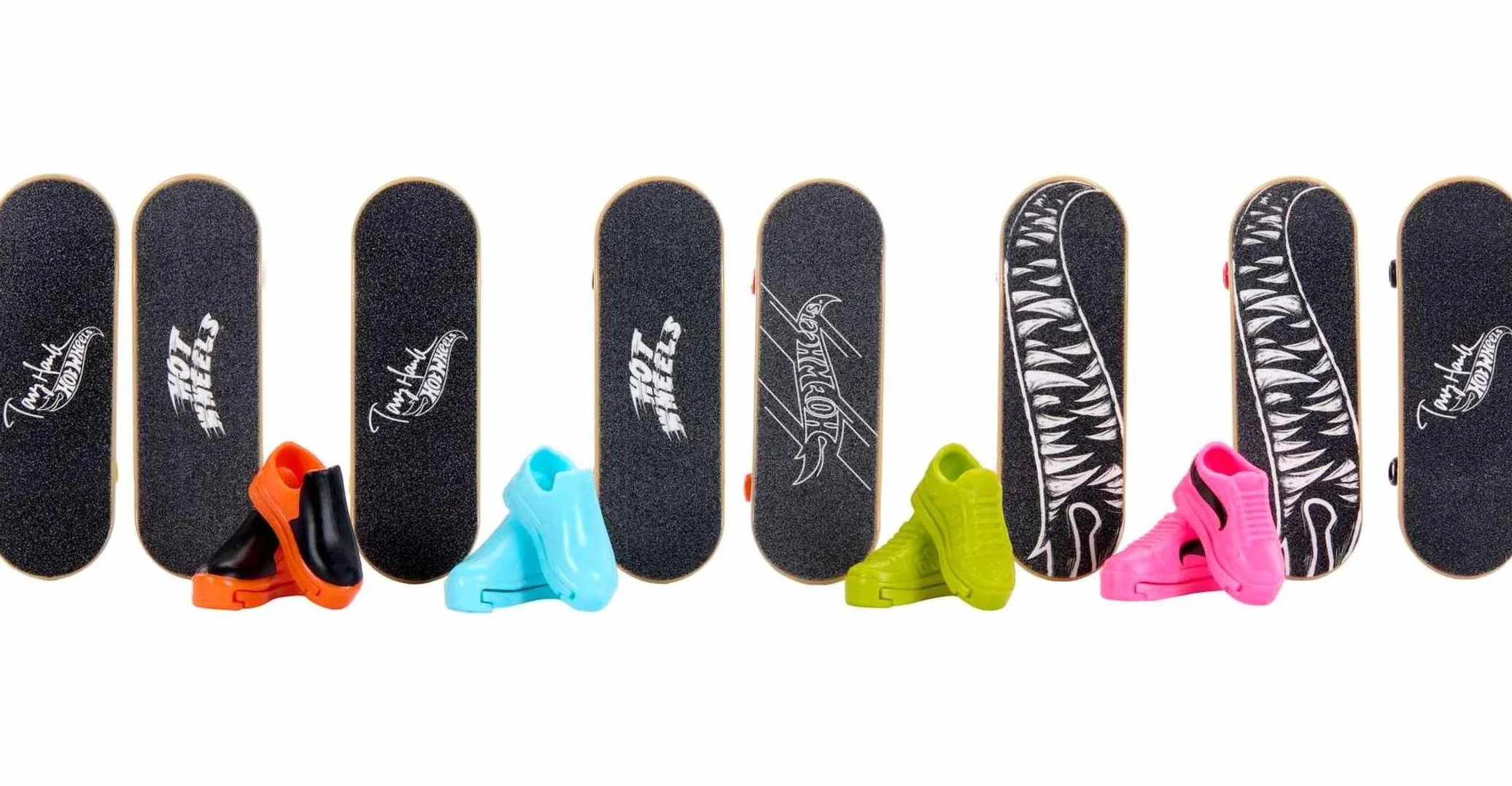 Hot Wheels HMY19 - HW Skate, 8 w pełni zmontowanych deskorolek z palcami Tony Hawk i 4 pary butów do deskorolki, 1 ekskluzywny zestaw, pakiet 8 opakowań, zabawki od 4 lat