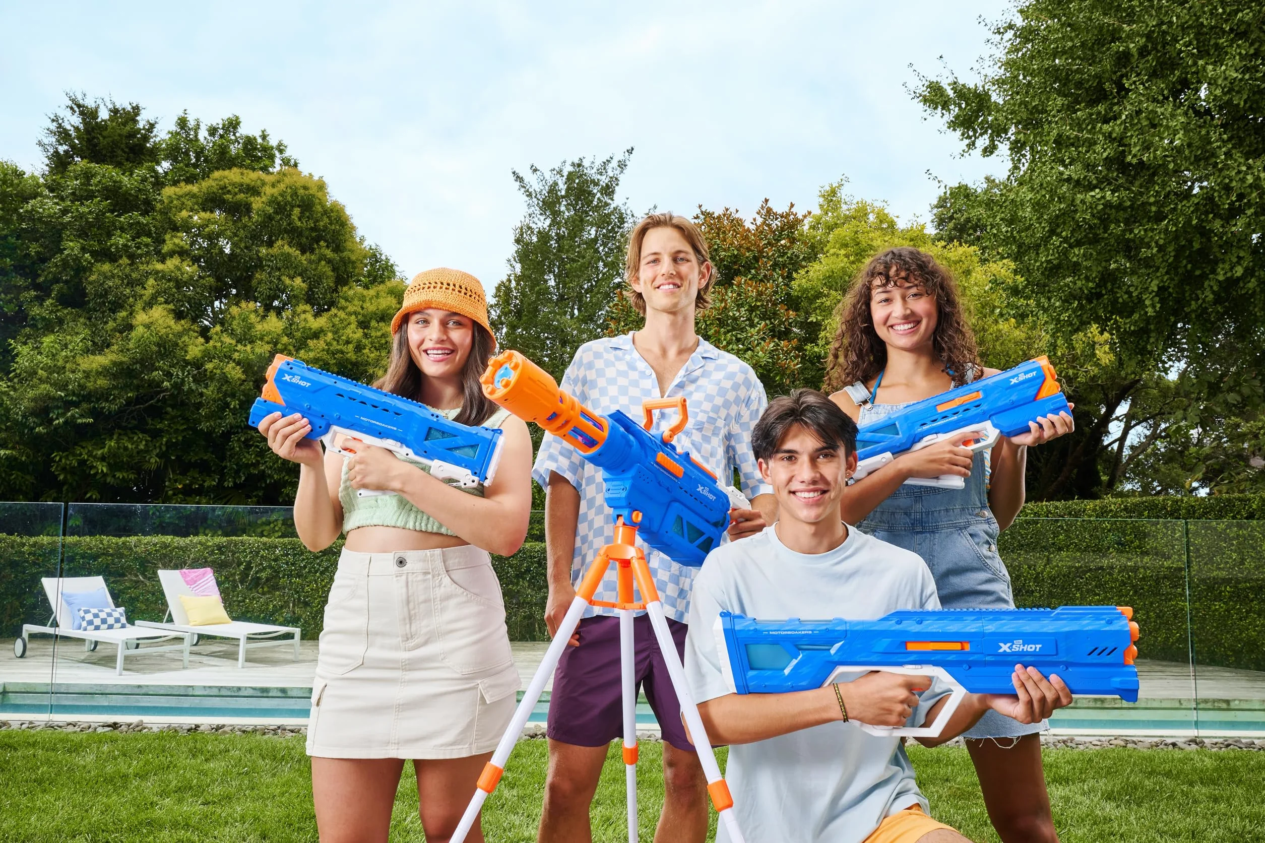 XSHOT Water Gatling Soaker ZURU zmotoryzowany blaster na wodę dla dzieci, letnia zabawka outdoorowa z akumulatorem do wielokrotnego ładowania i pojemności 1650 ml | zasięg 8 m pistoletu na wodę