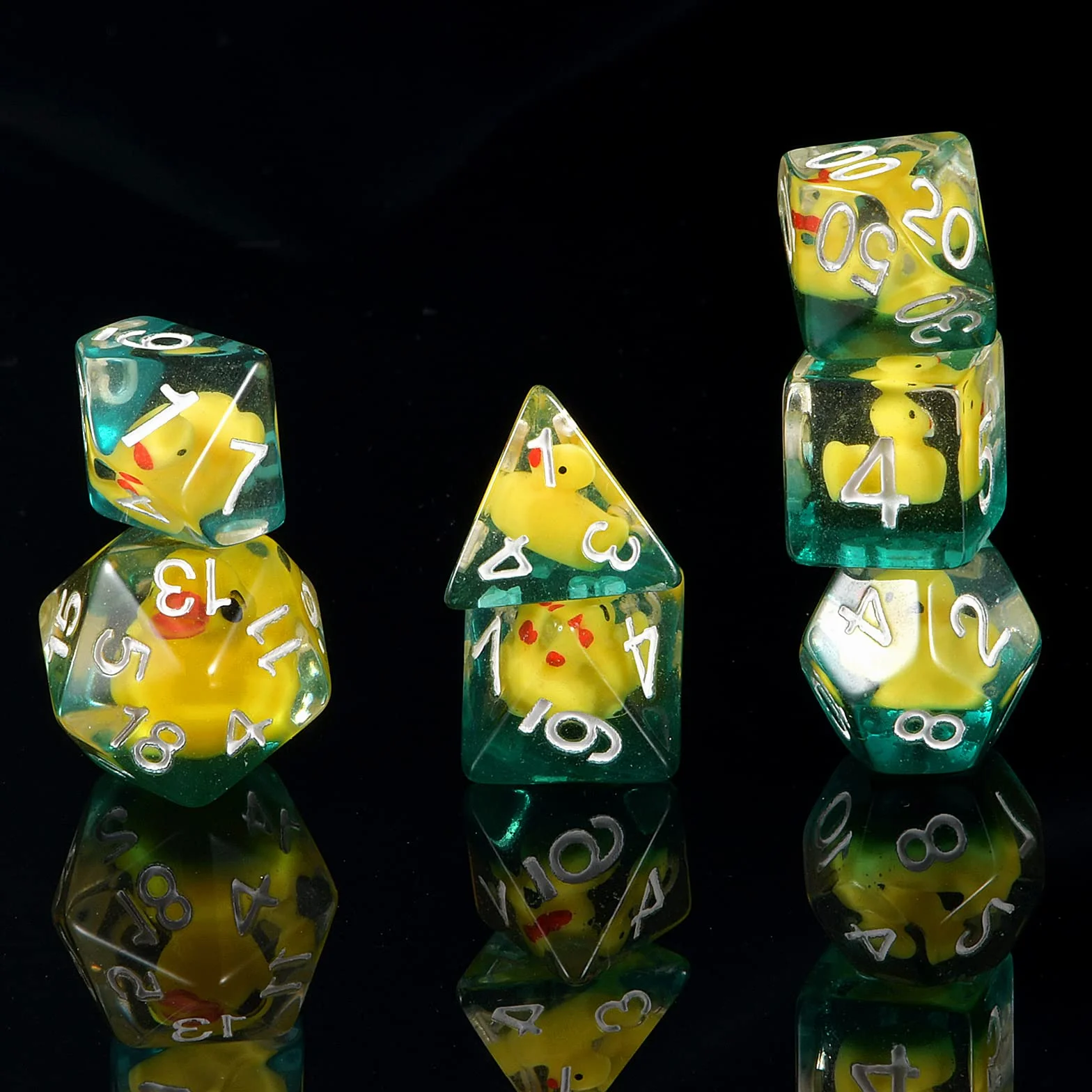Duck Dice Polyhedral & RPG Dice DND Zestaw kości z kaczką wewnątrz Polyhedral Roll Play Gaming D20 Dice Dungeons and Dragon Dice 7 sztuk