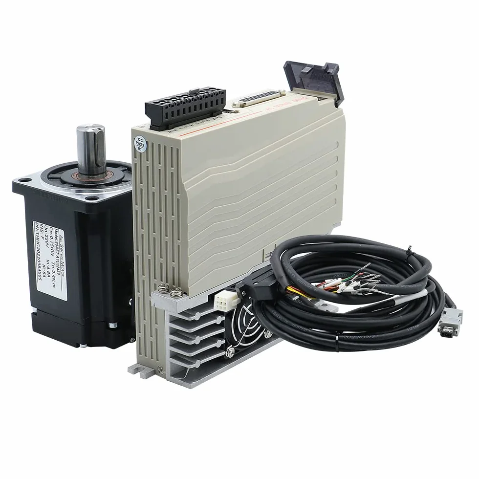 Serwomotor 400W 600W 750W z kołnierzem 60 80 17-bitowy Absolutny AC 220V Wysokiej dokładności serwosterowanie magnetyczne 3000-6000RPM (750W)