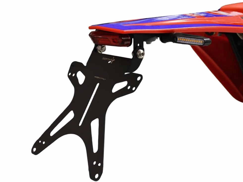 Regulowany uchwyt na kartę sportową kompatybilny z BETA MOTARD/ENDURO RR 125 (4T) 2021-2025 + reflektor | SEPTAR