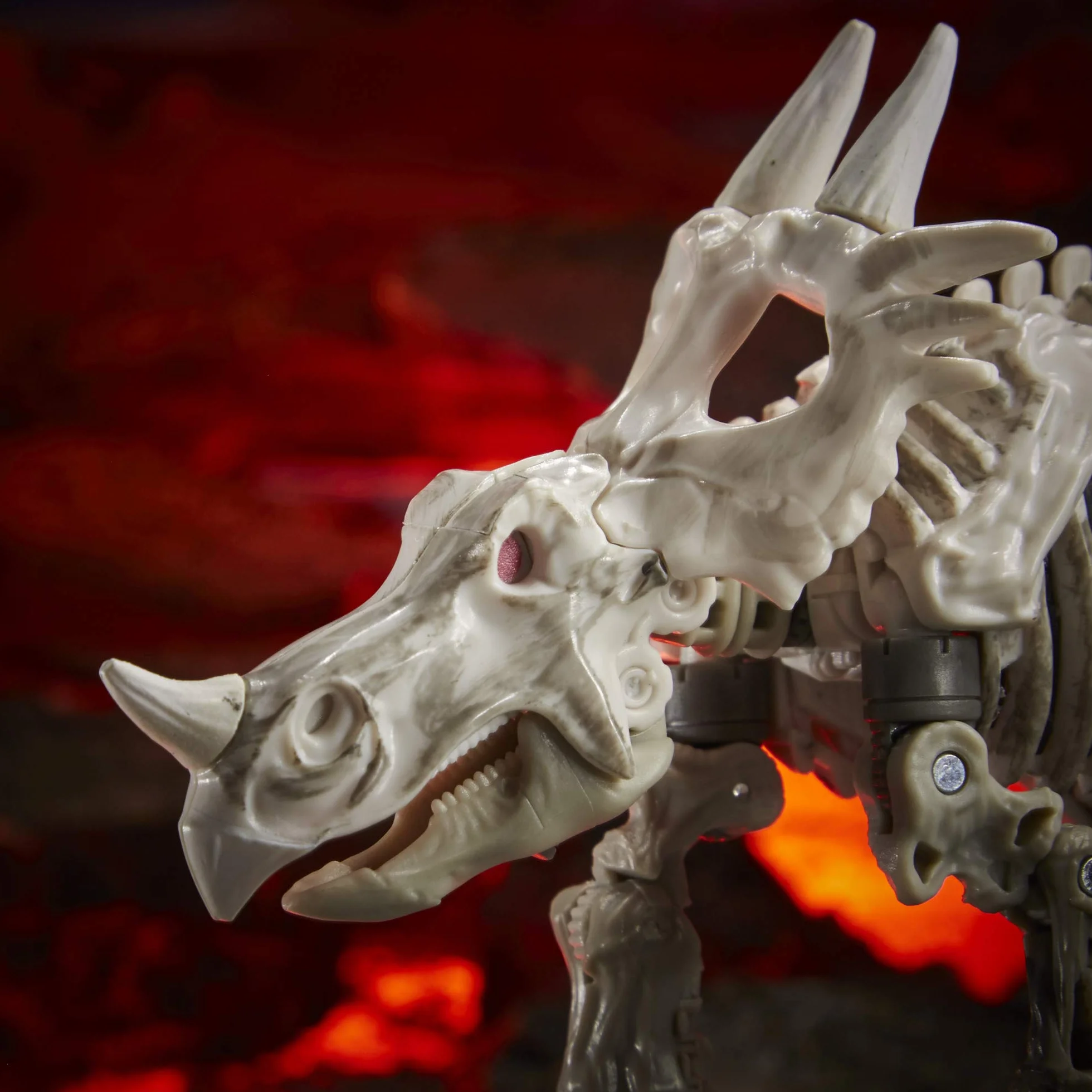 Transformers Toys Generations War for Cybertron: Kingdom Deluxe WFC-K15 Ractonite Fossilizer Figurka - Dzieci w wieku 8 i więcej, 14 cm wielokolorowa F0674