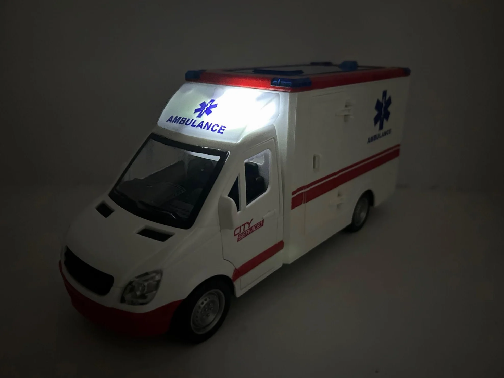Generisch Zabawka karetki z lampkami, syrenami, drzwiami i dachem, otwieranie ruchu, sprzęgło pogotowia, duża skala 1:16 cm, 26 pierwsza pomoc z dźwiękami świetlnymi, wysuwany nosidełko dla dzieci od