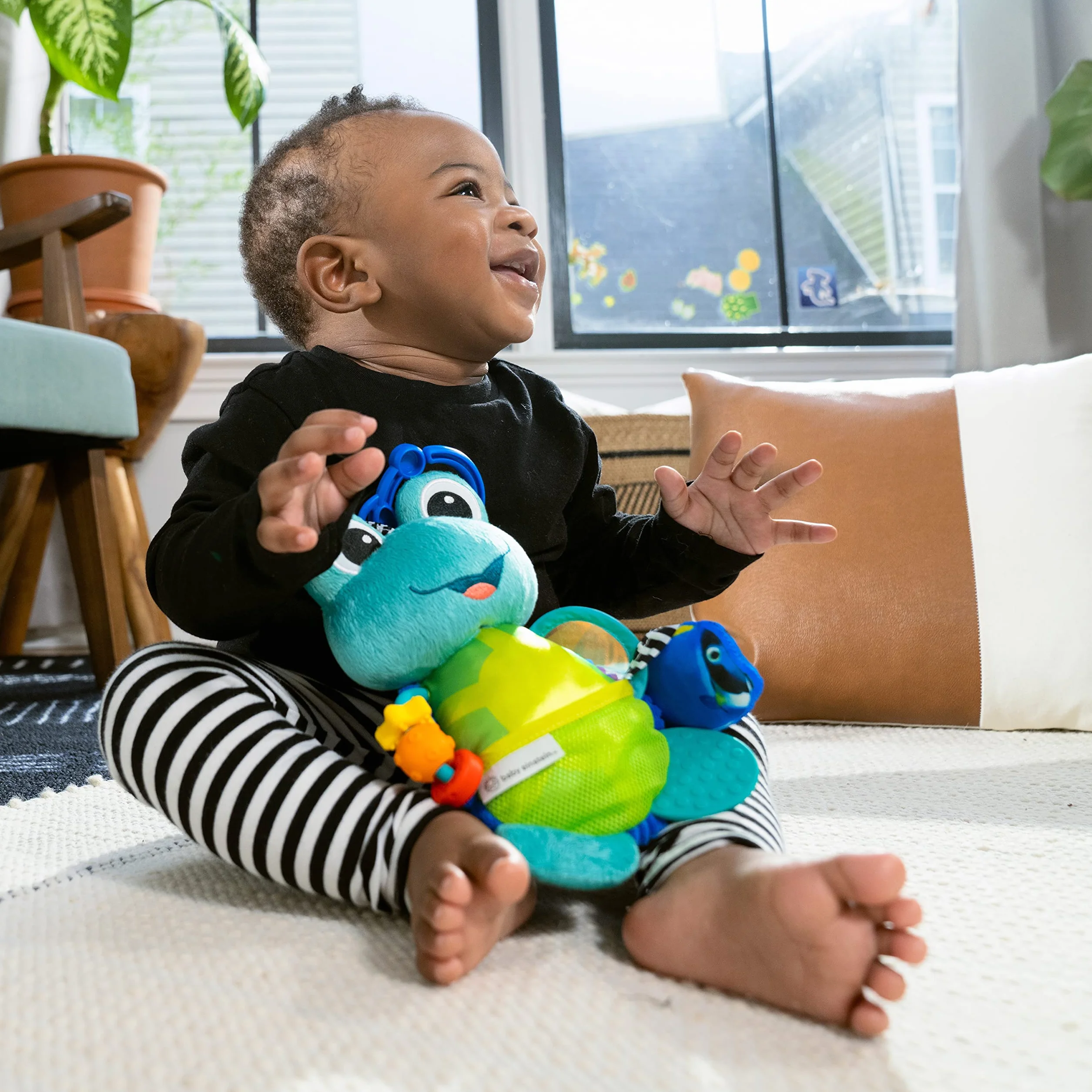 Baby Einstein, Ocean Explorers, Neptune's Sensory Sidekick, zabawka aktywnościowa z 7 zabawkami do pobudzania, rozwój motoryki - od urodzenia