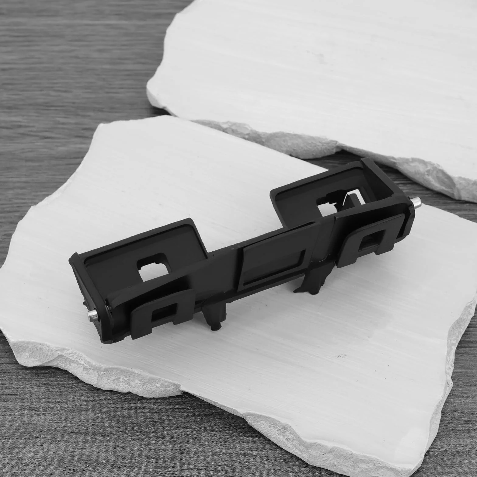 1 szt. Zawias klapy zbiornika paliwa do samochodu część zamienna 51171928197 kompatybilna z BMW serii 5 E34 1988-1995 kompatybilna z BMW serii 7 E32 1986-1994