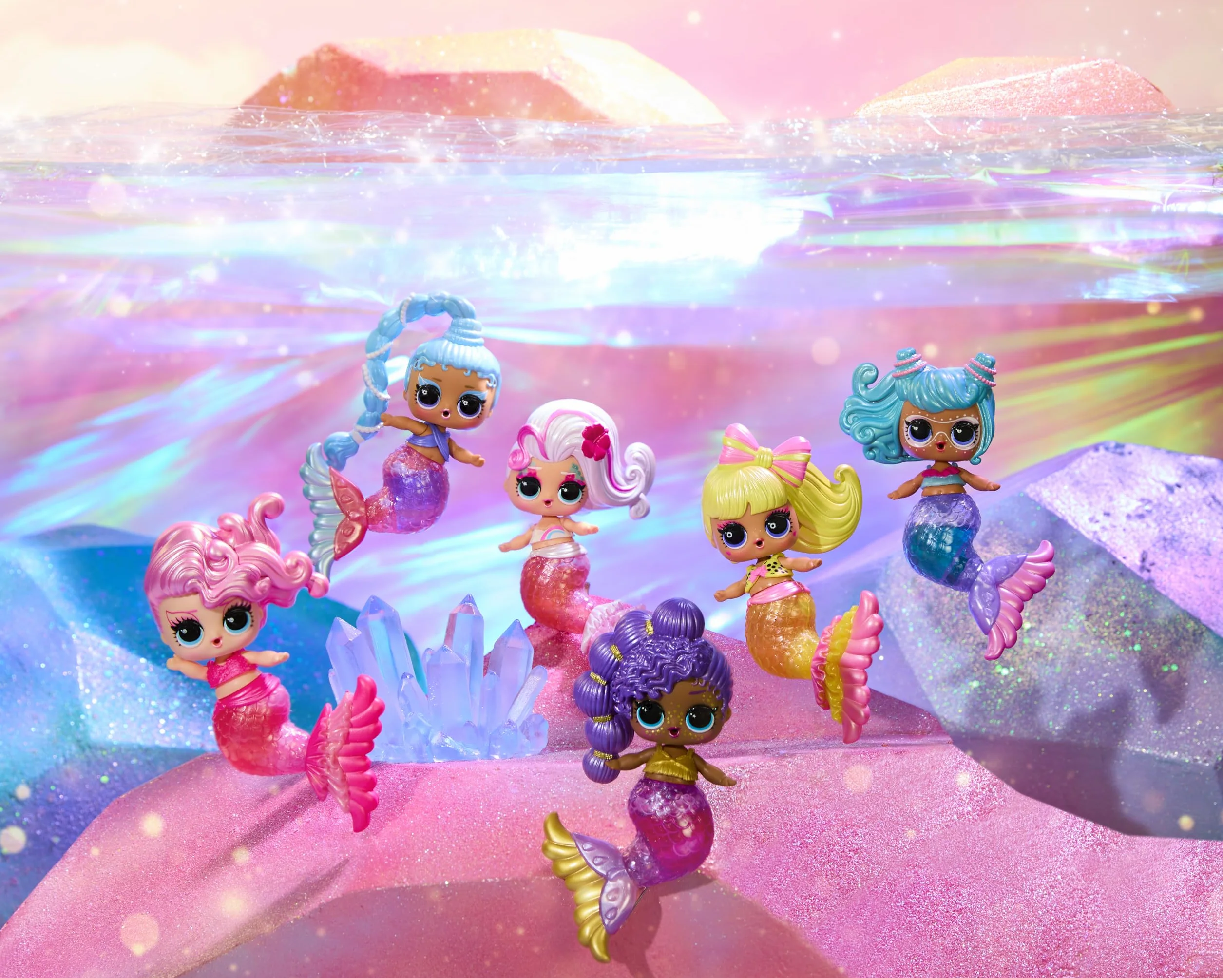 L.O.L. Surprise! Mermaids Makeover Magic Tots – Zestaw do Tworzenia Błyszczyków dla Ciebie i Twojej Lalki. Mieszaj i Twórz Własny Makijaż, Baw się w Wodzie! Do Zebrania 6 Laleczek. Dla Dzieci od 4 Lat