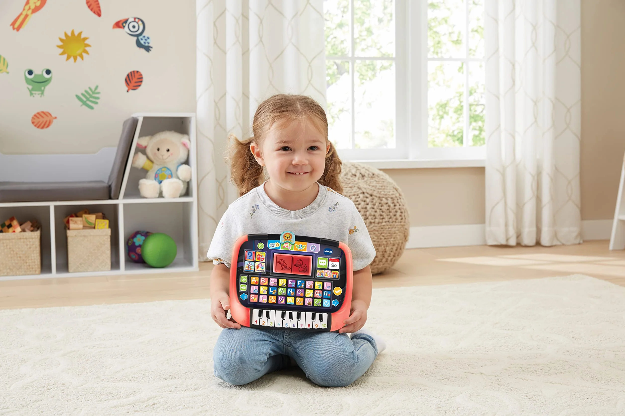 VTech Tablet do nauki i muzyki dla niemowląt – mówiący, muzyczny tablet z 12 zajęciami edukacyjnymi i świecącą ramką – do nauki słów, liter, cyfr – dla dzieci w wieku 2-5 lat, kolorowy