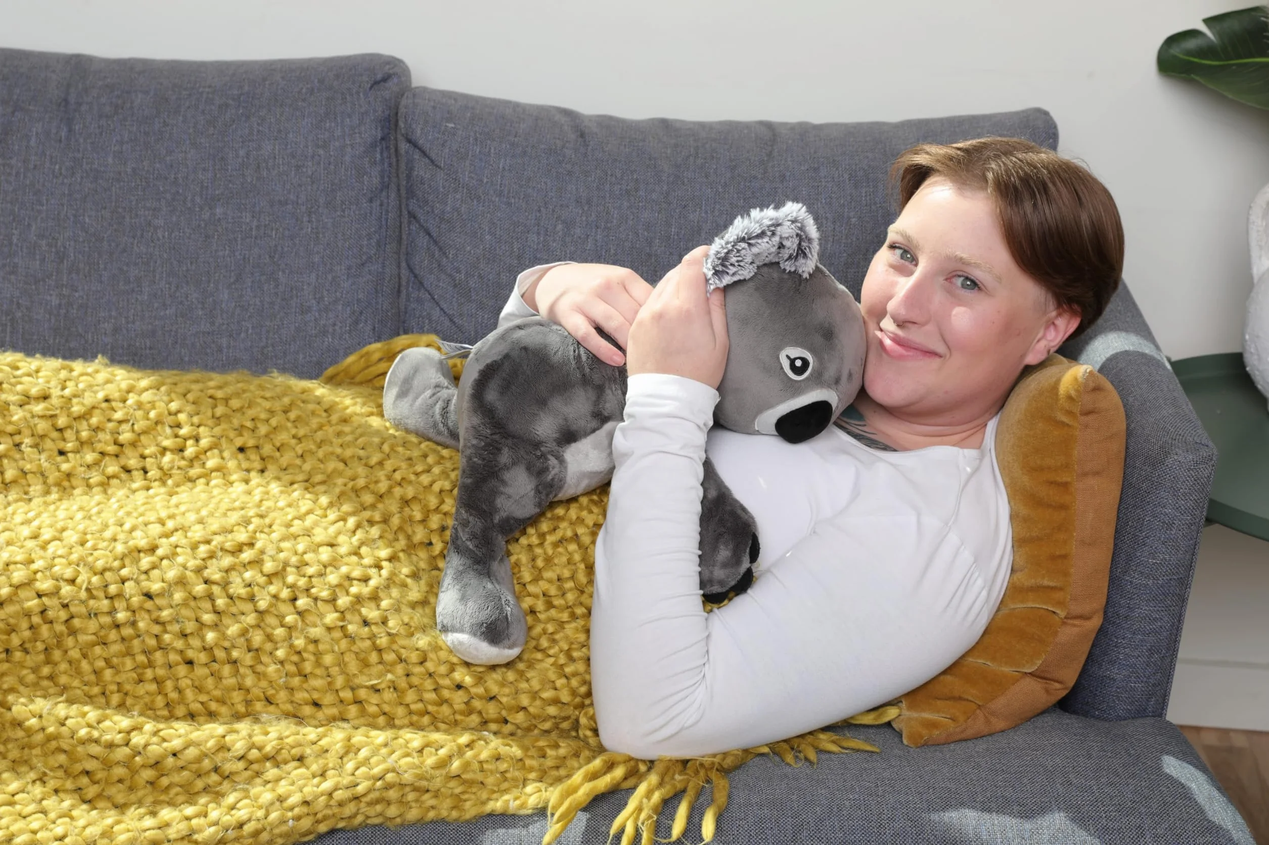 HUGIMALS Quinn The Koala 4.5lb Plush Stuffed Animal for Kids, Teens and Adults