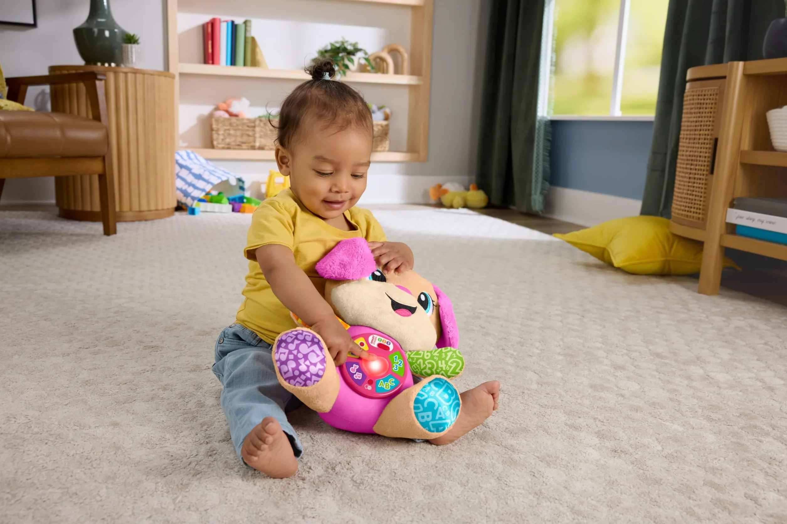 Fisher-Price „Ucz się i śmiej!” Siostrzyczka Szczeniaczka Uczniaczka „Poziomy nauki” Edukacyjna interaktywna zabawka, wielojęzykowa: polski; węgierski; czeski; słowacki; angielski, piesek przytulanka