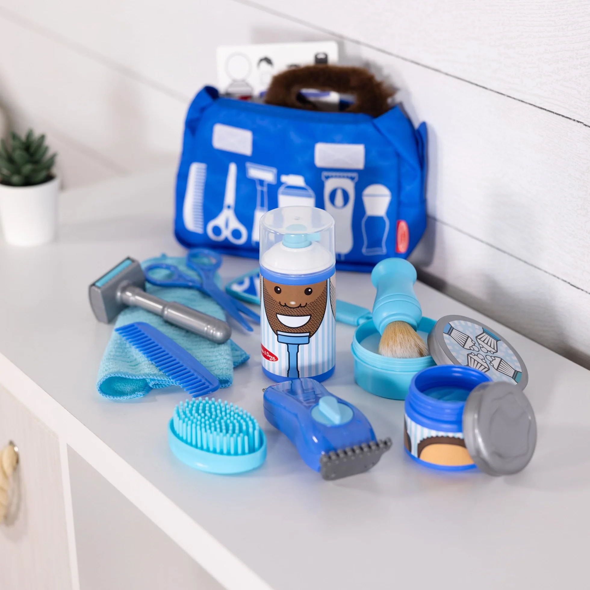 Melissa & Doug, Zestaw do zabawy we fryzjera dla chłopców i dziewczynek w wieku powyżej 3. roku życia
