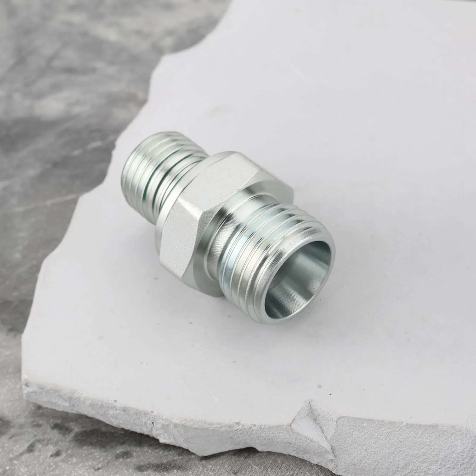 Złączki hydrauliczne M16 do 1/4 Złącze ze stali węglowej kompatybilne z minikoparką