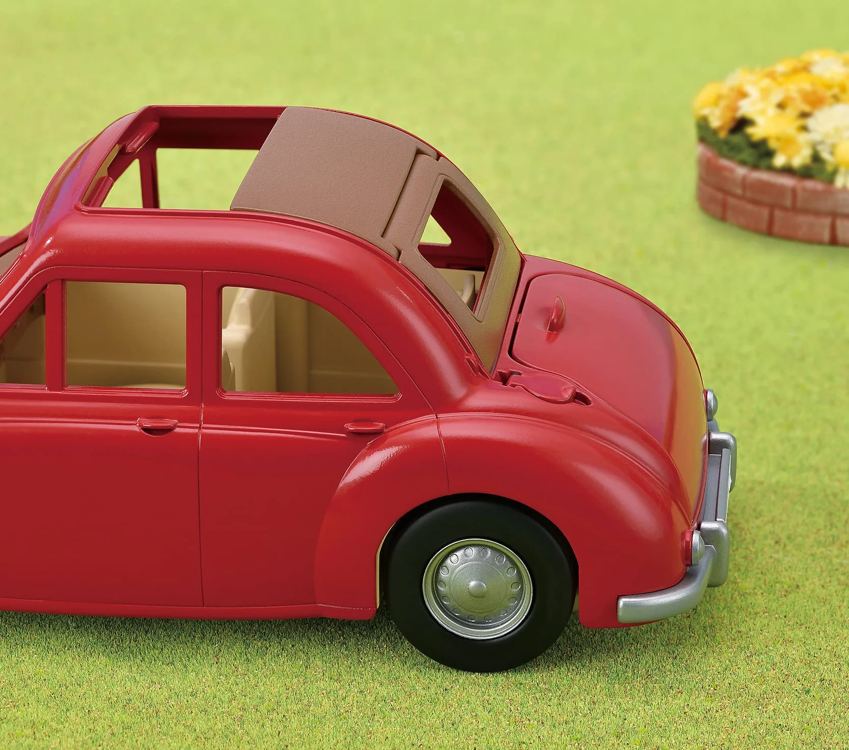 Sylvanian Families Rodzinny Sedan Samochód dla Lalek, Wielokolorowy, ‎12 x 25 x 10 cm; 345 g