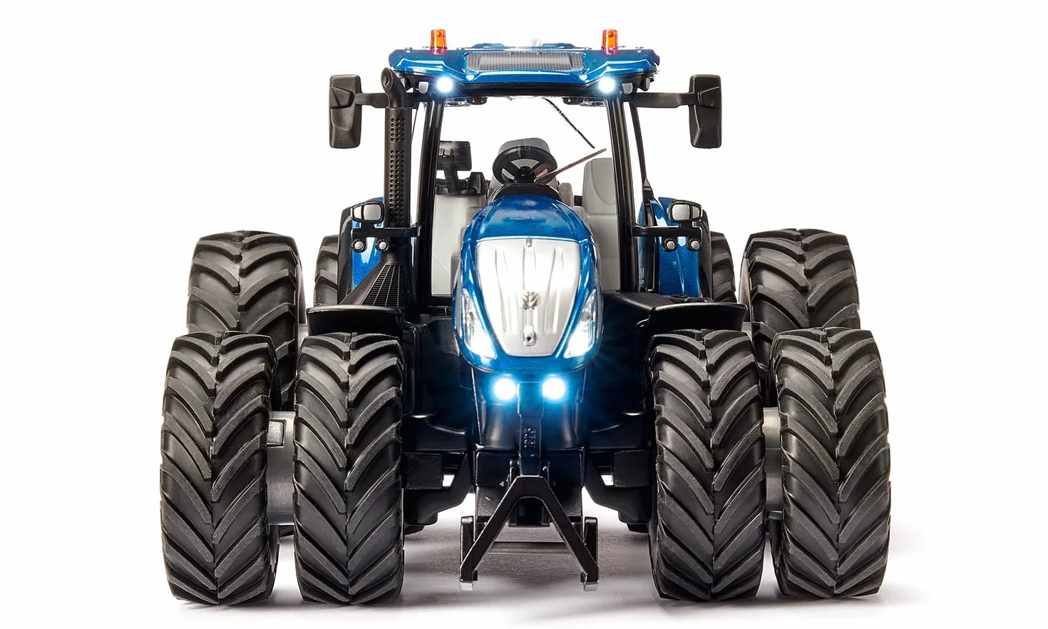 Siku 6738, New Holland T7.315 Traktor, 1:32, Niebieski, Metal,tworzywo sztuczne, Zdalnie sterowany, Sterowanie za pomocą aplikacji przez Bluetooth, Zdejmowane podwójne koła, Bez pilota zdalnego sterowania