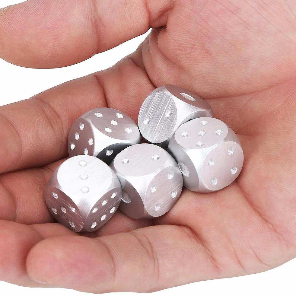 Zestaw Kości ze Stopu Aluminium, Zestaw Kości do Gry w Pokera z Etui(Srebrne Kwadratowe Pudełko)