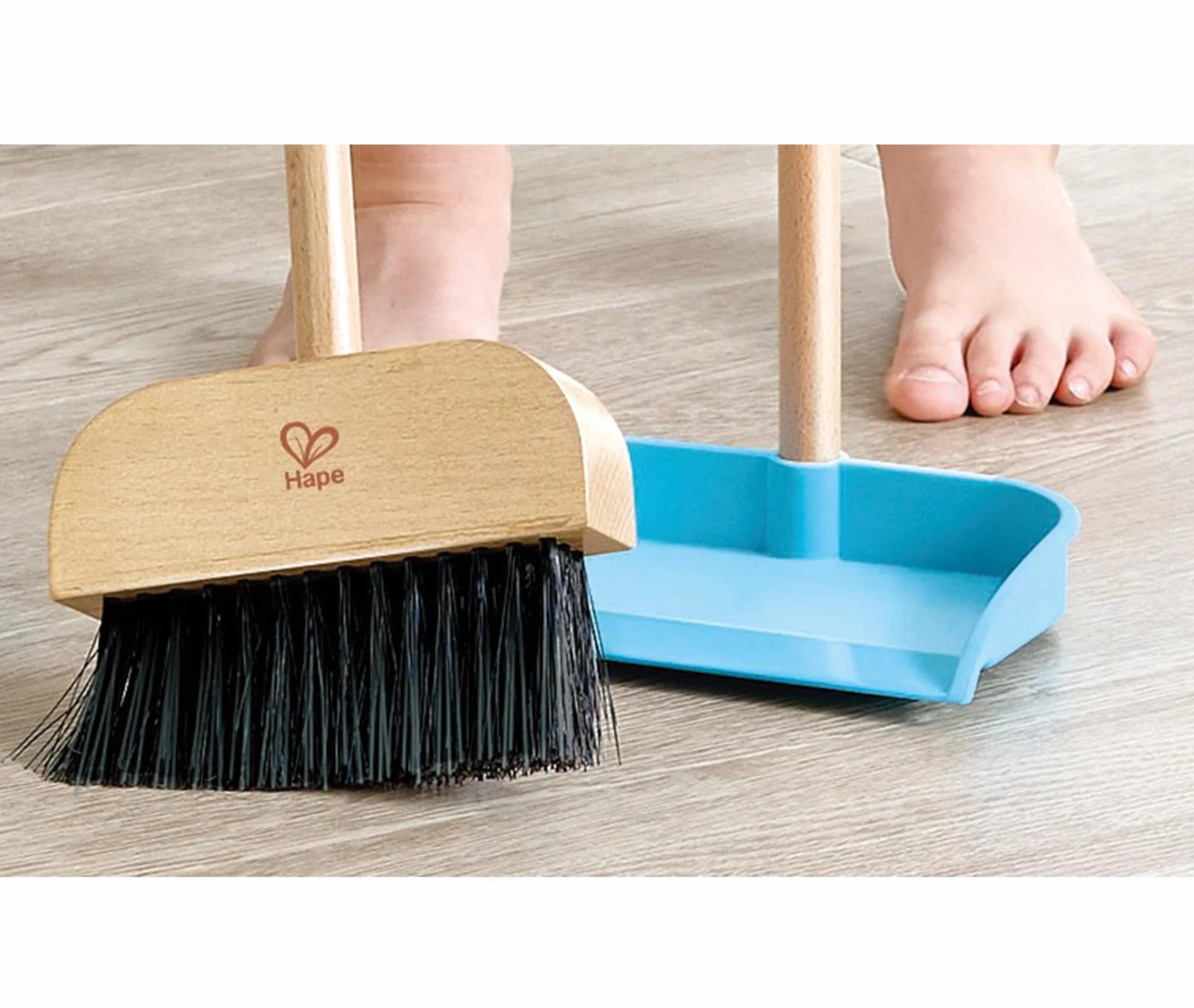 Hape Zestaw miotły do czyszczenia 3Y+