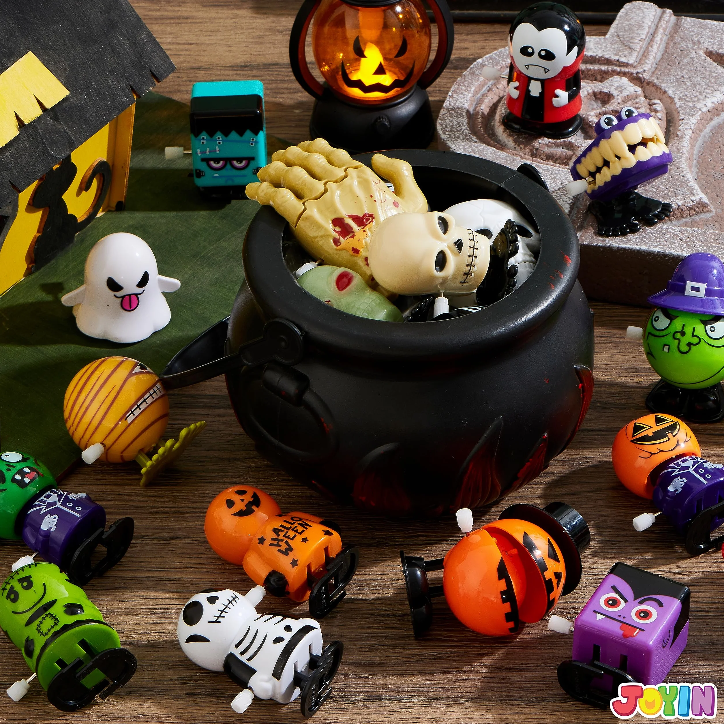 JOYIN Zestaw 24 zabawek na Halloween, na Halloween, przyjęcie, upominek, wypełniacz torby (24 sztuki)