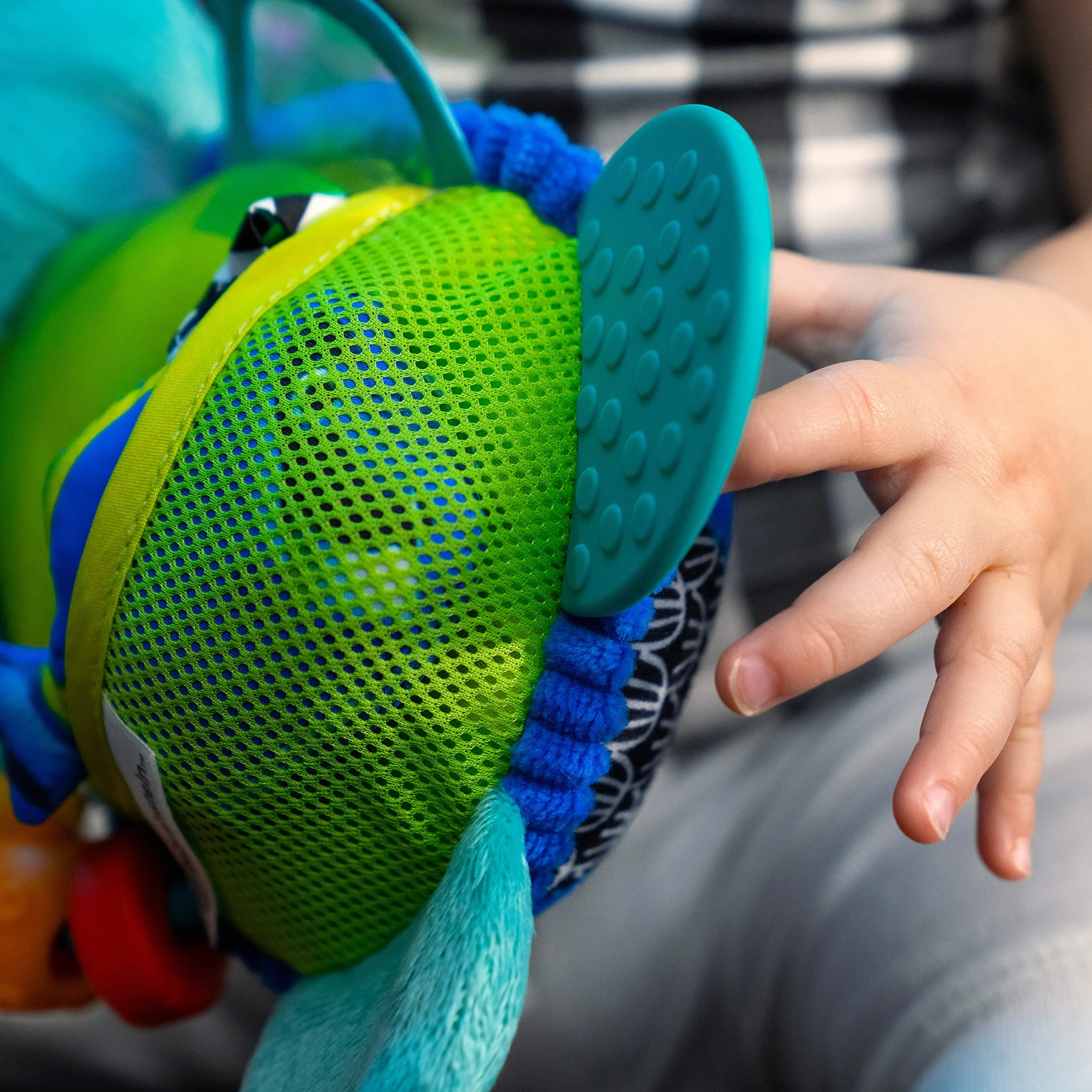 Baby Einstein, Ocean Explorers, Neptune's Sensory Sidekick, zabawka aktywnościowa z 7 zabawkami do pobudzania, rozwój motoryki - od urodzenia