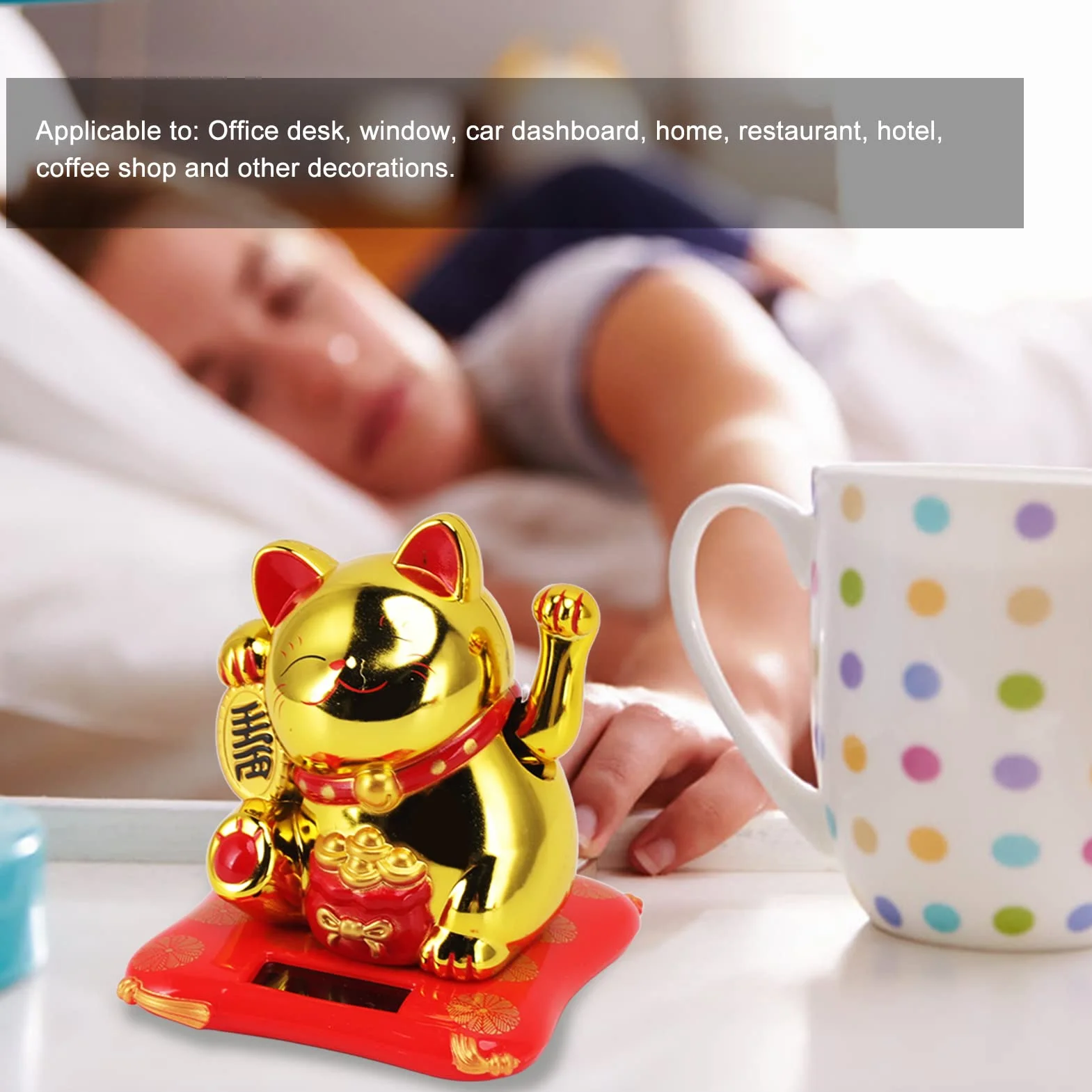 Solar Powered Lucky Waving Cat, Chiński Wealth Lucky Cat Waving Arm Solar Fortune Cat Statue, Beckoning Waving Arm Fortune Lucky Cat for Decorating Front Desk Car Business Opening (Złota Torba Błogosławieństwa)
