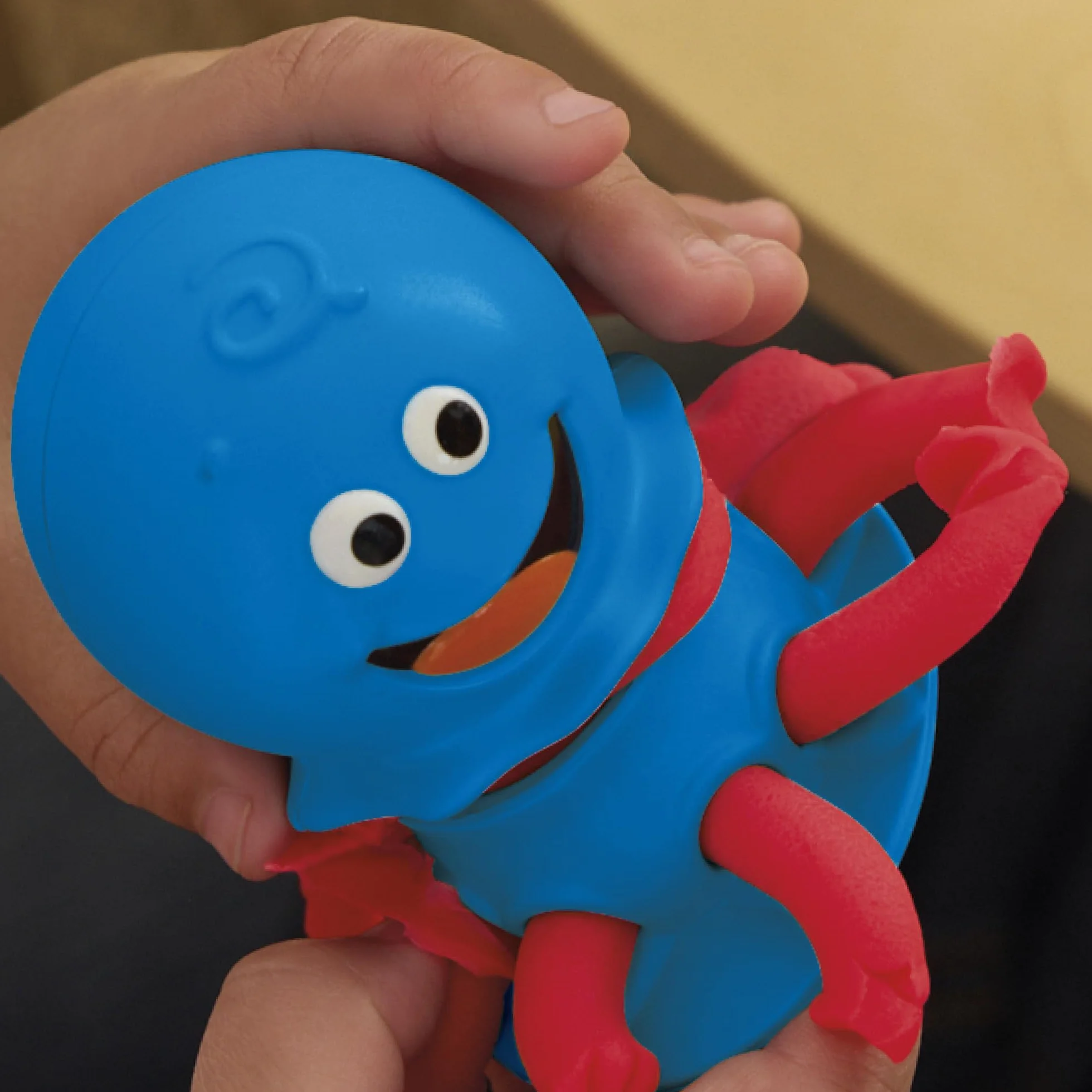 Play-Doh Zestaw startowy Play-Doh: składana, przenośna mata do zabawy