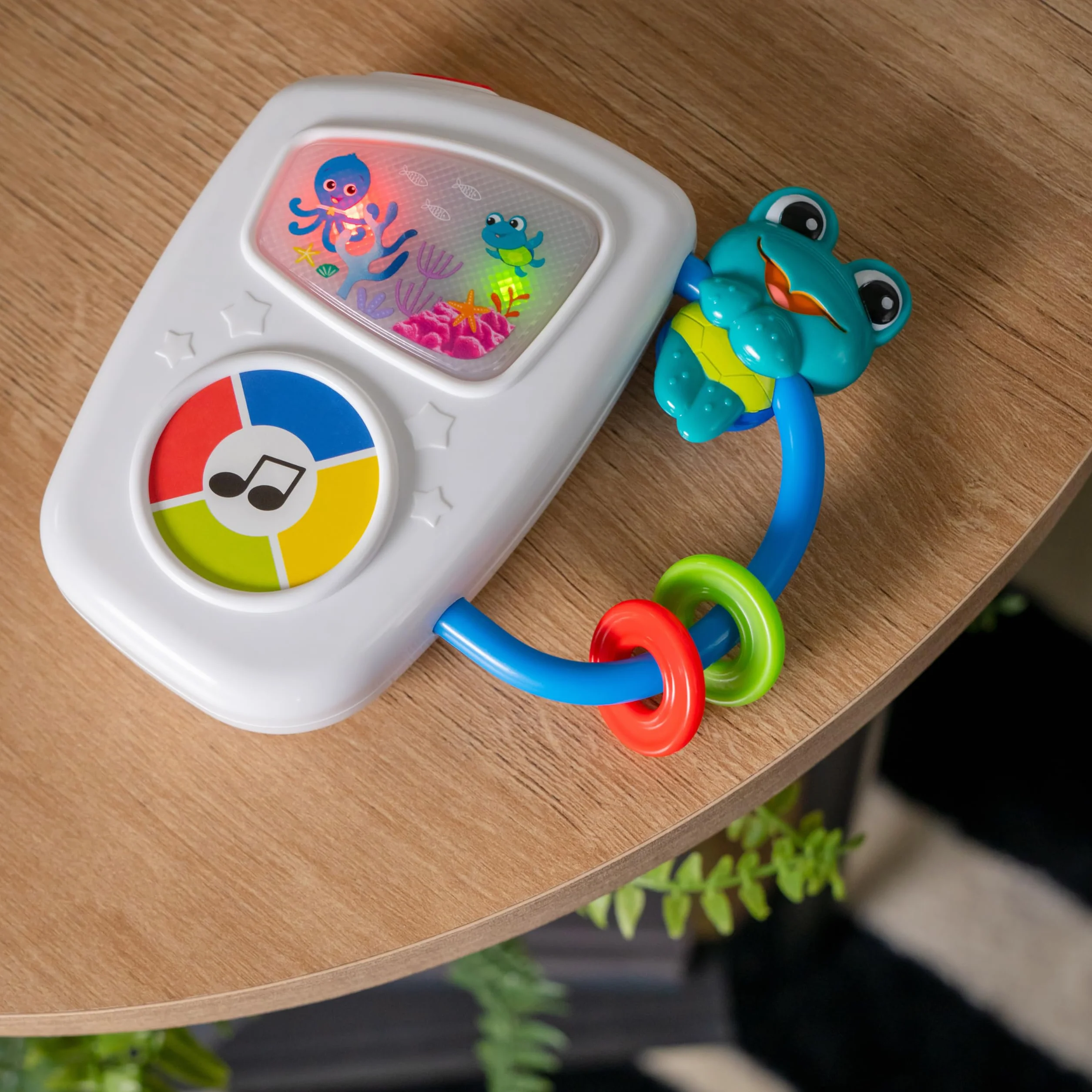 Baby Einstein Ocean Explorers morskie melodie muzyczne świecące zabawki, wiek 3+ miesiące