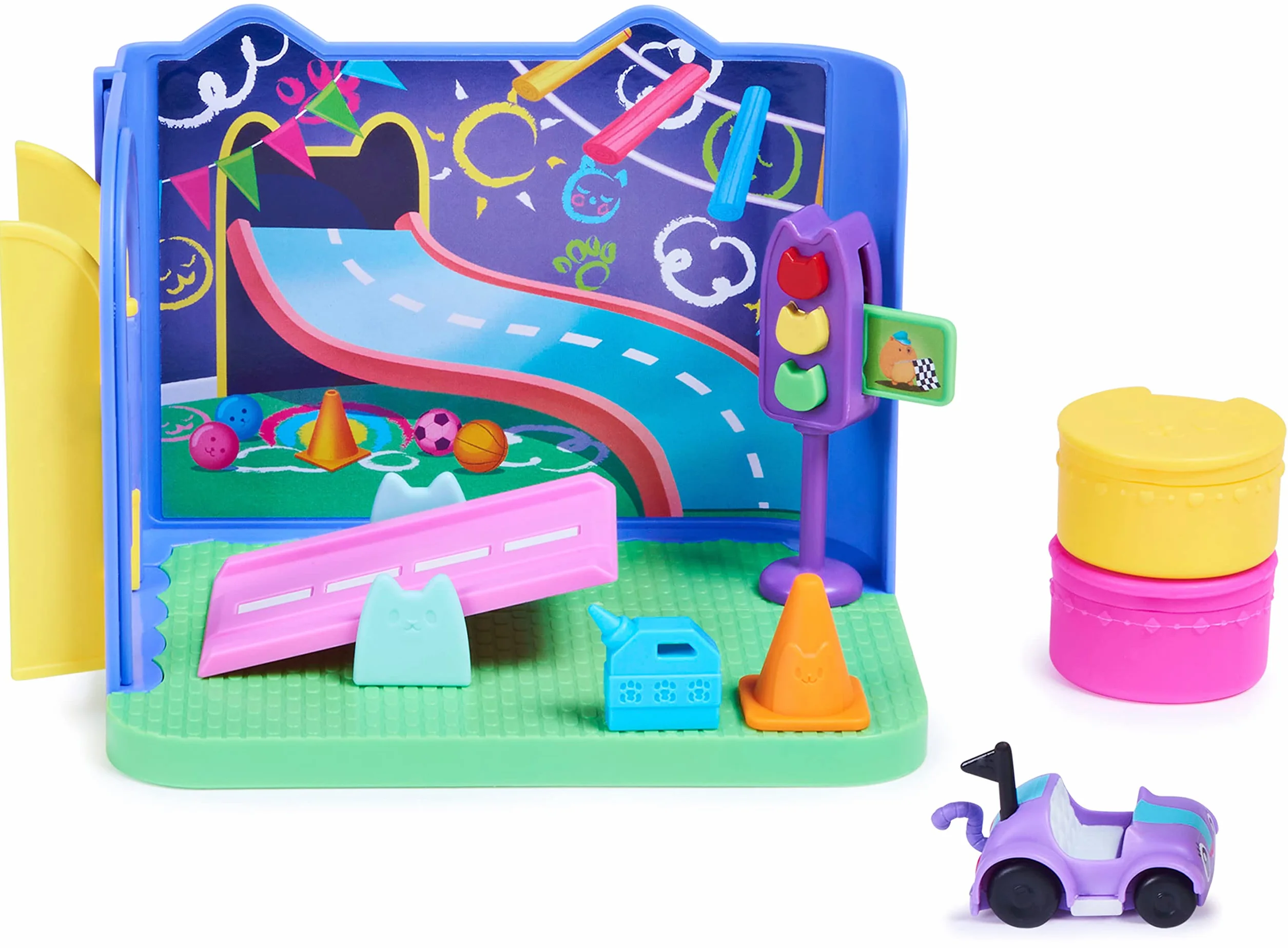 Gabby's Dollhouse i Magiczny Domek - Playset Deluxe Chabriolette Game Room - Figurka Akcesoria - Dom dla lalek - Zabawka dla dzieci od 3 lat