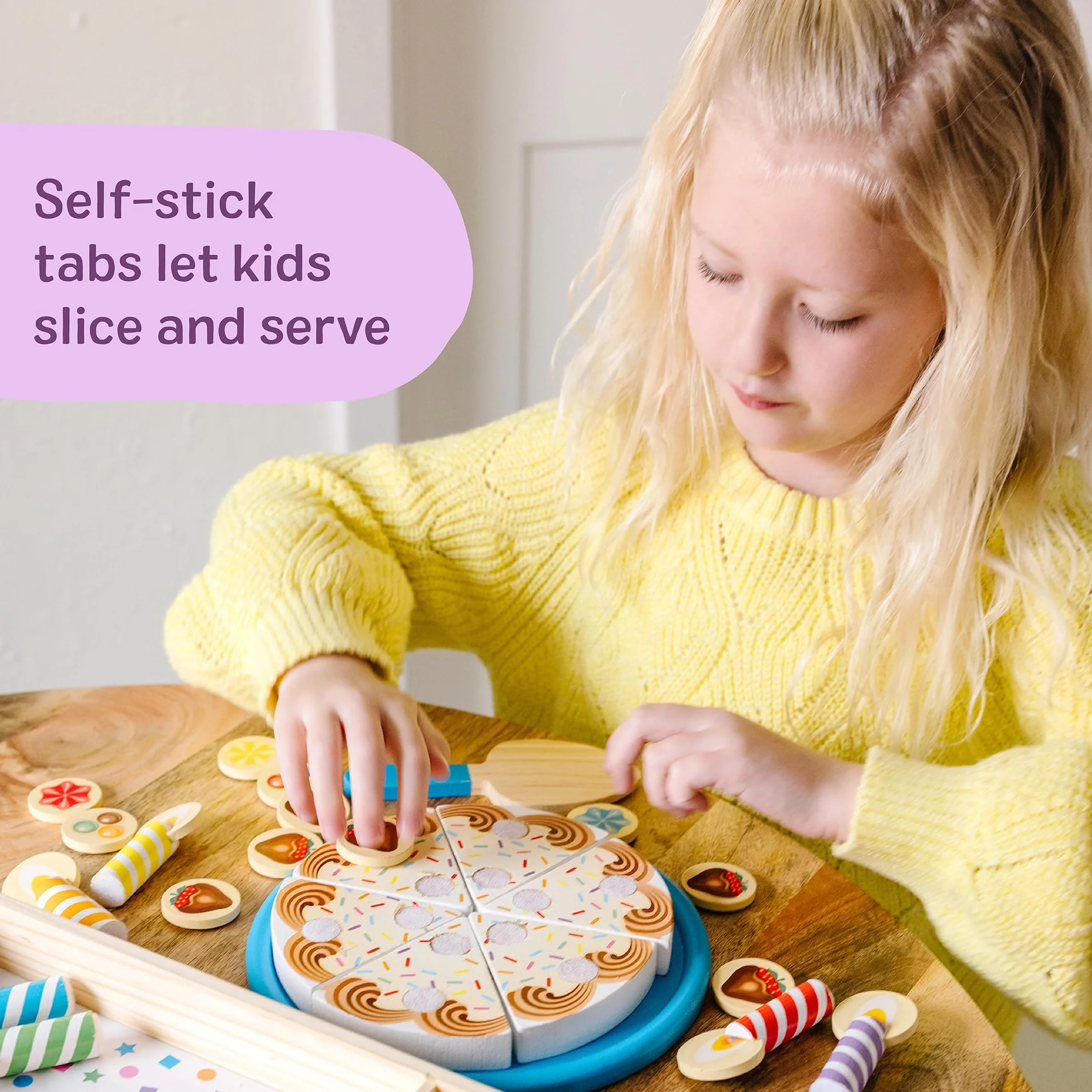 Melissa & Doug Drewniany Tort Urodzinowy | Udawaj Odtwórz | Drewniana zabawka do zabawy dla dzieci | 3+ | Prezent dla chłopca lub dziewczynki