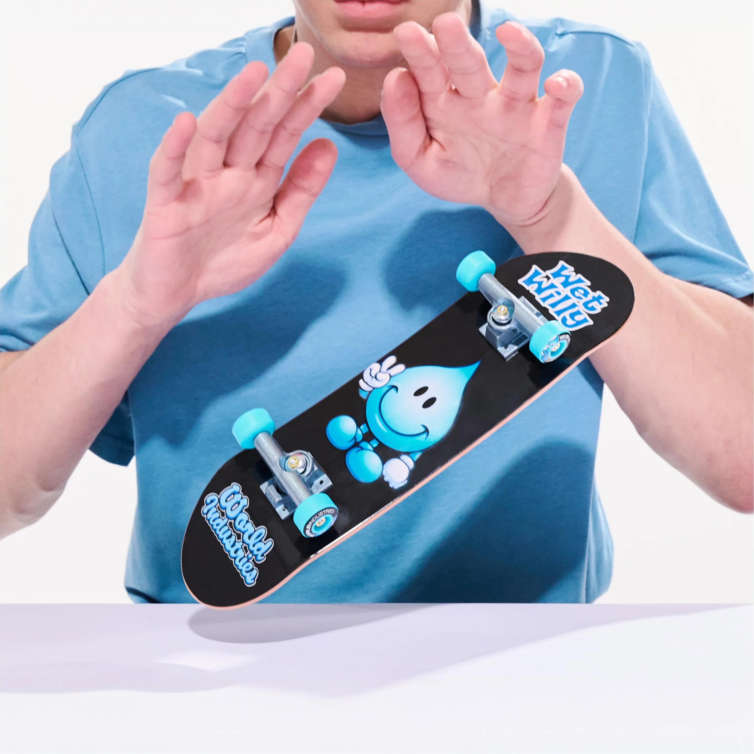 TECH DECK, World Industries Handboard; autentyczne mini deskorolki, zabawki dla dzieci dla chłopców i dziewcząt, od 6 lat (tylko do użytku ręcznego)