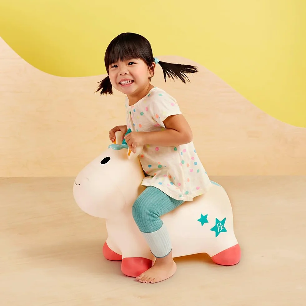 B. zabawki Bouncer, Unicorn, BX4527Z
